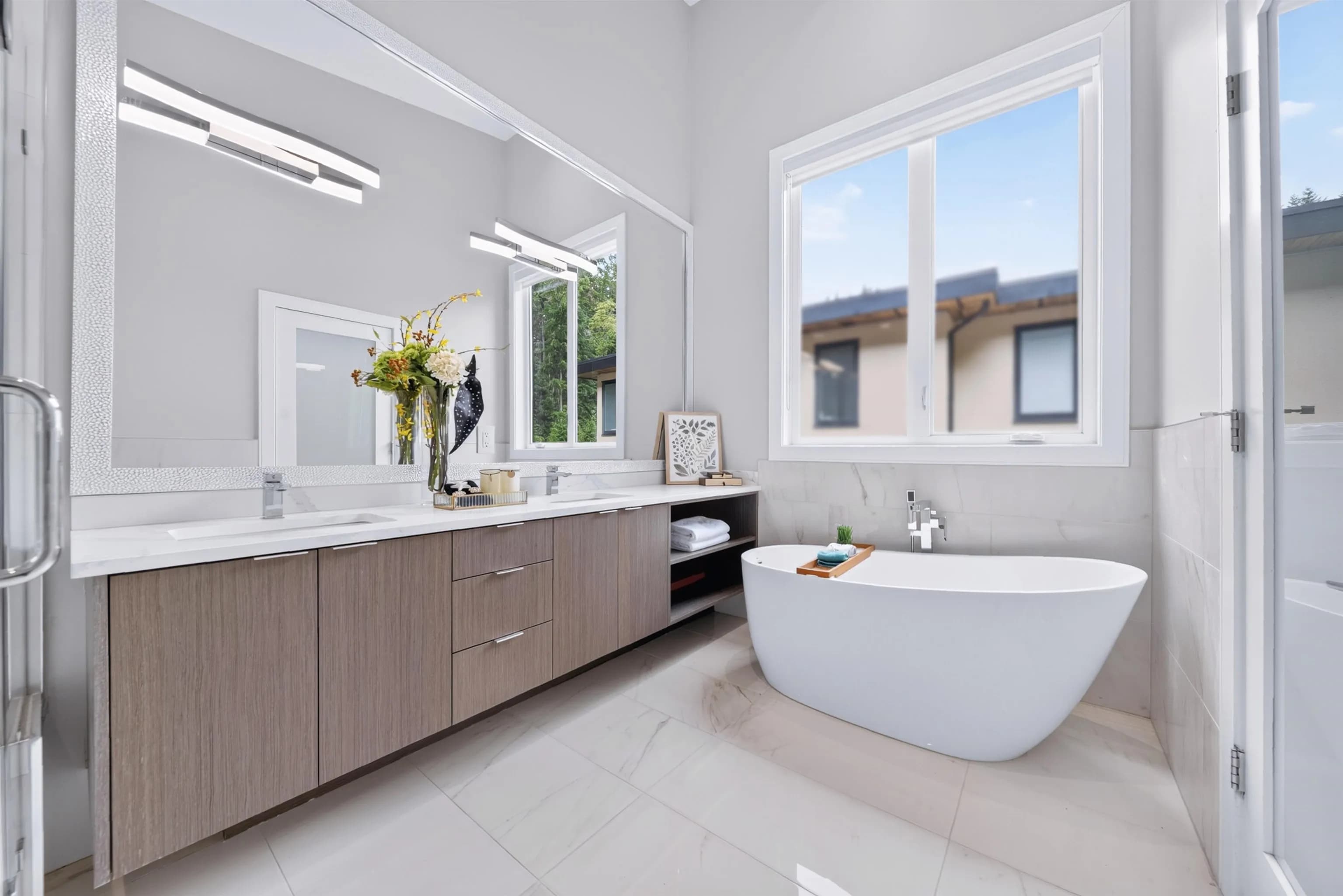 31 Glenmore Drive, West Vancouver, BC V7S 1A5 — image 14
