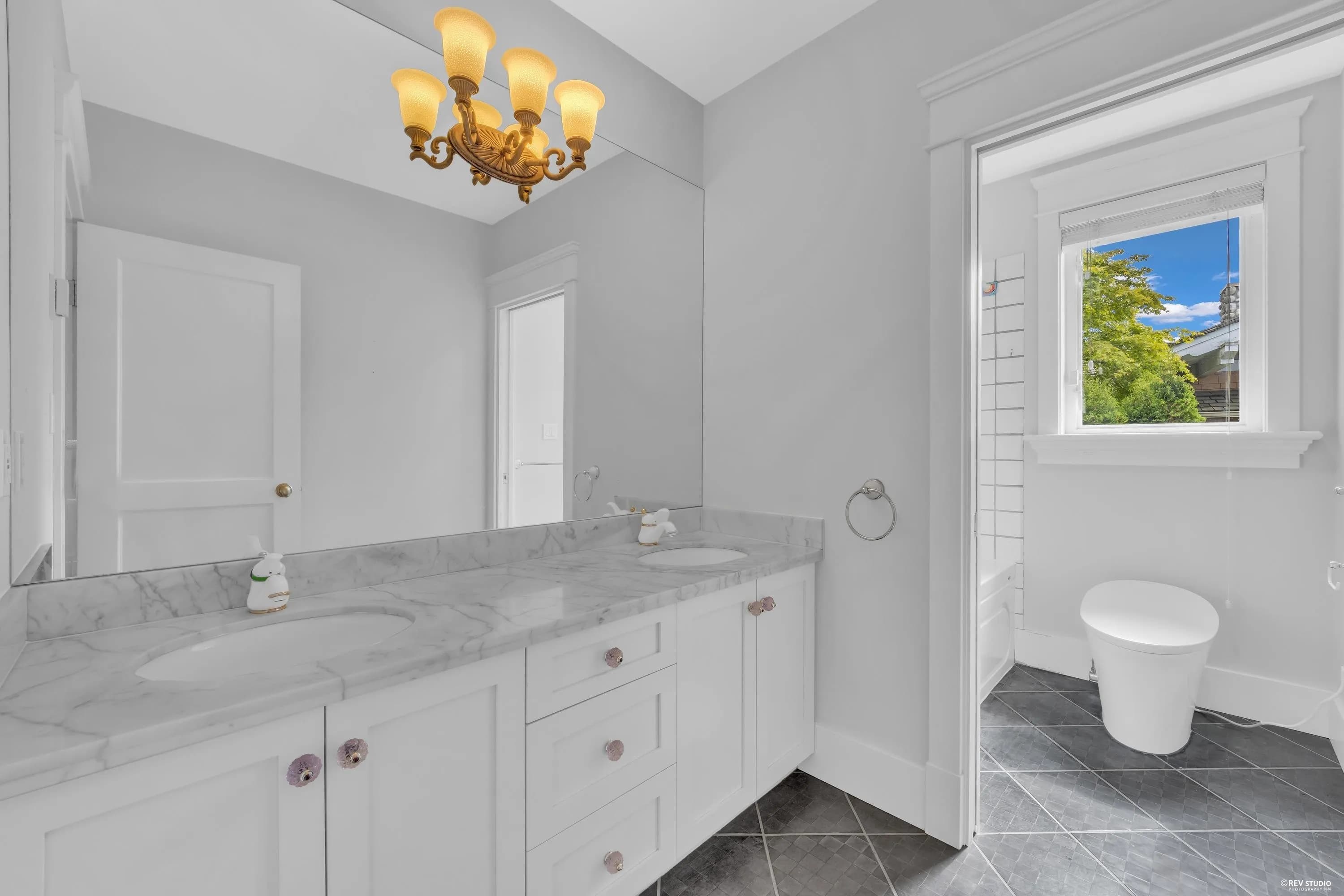 2340 Orchard Lane, West Vancouver, BC V7V 4X6 — image 24