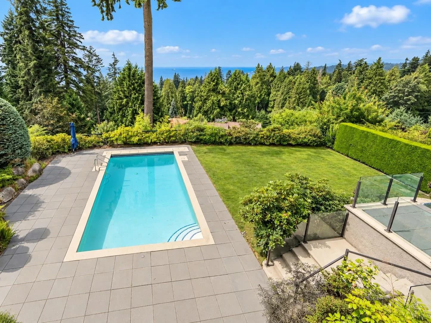 2638 Queens Avenue, West Vancouver, BC V7V 2Z1 — image 4
