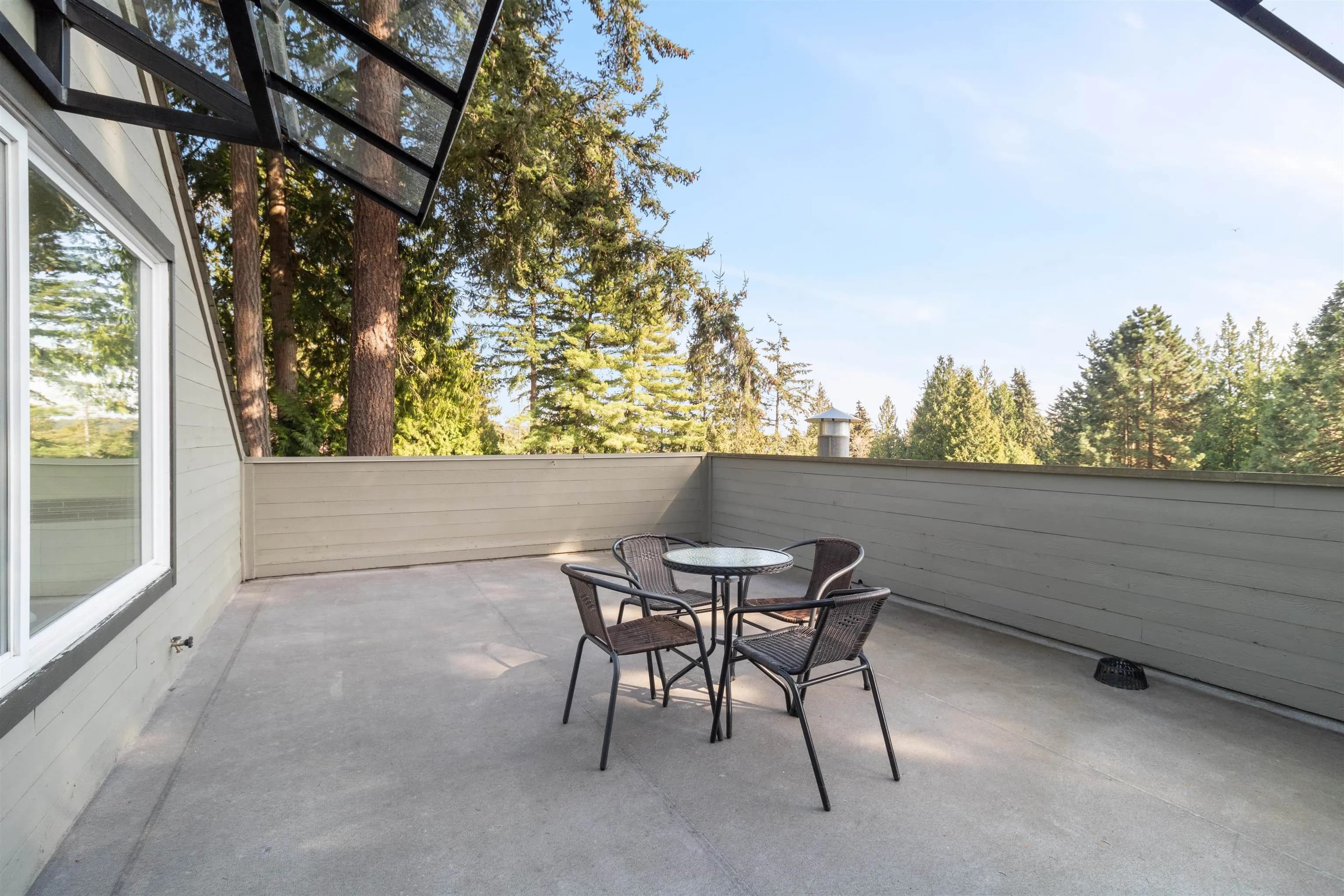 4635 Caulfeild Drive, West Vancouver, BC V7W 1E9 — image 18