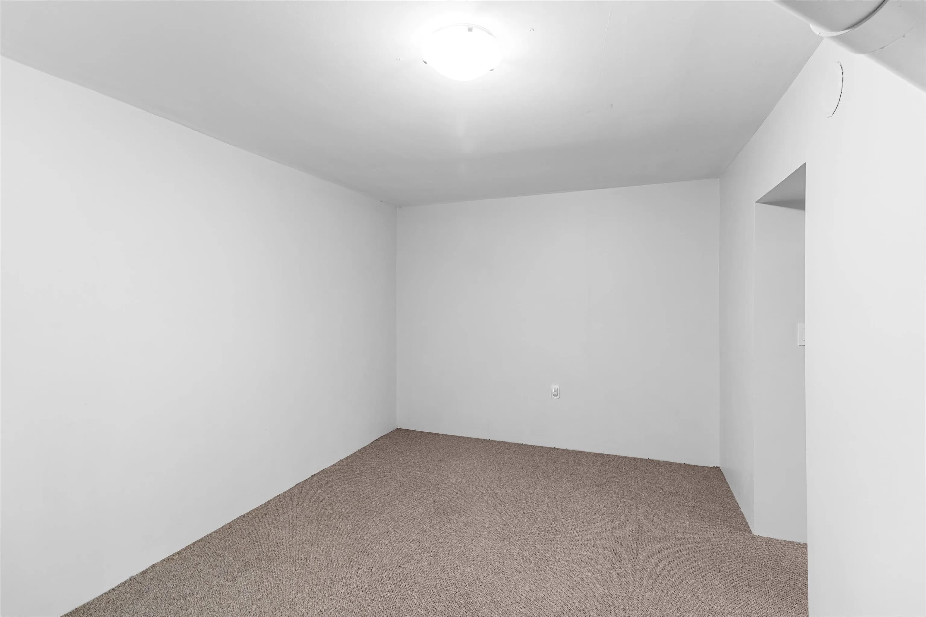 4635 Caulfeild Drive, West Vancouver, BC V7W 1E9 — image 31