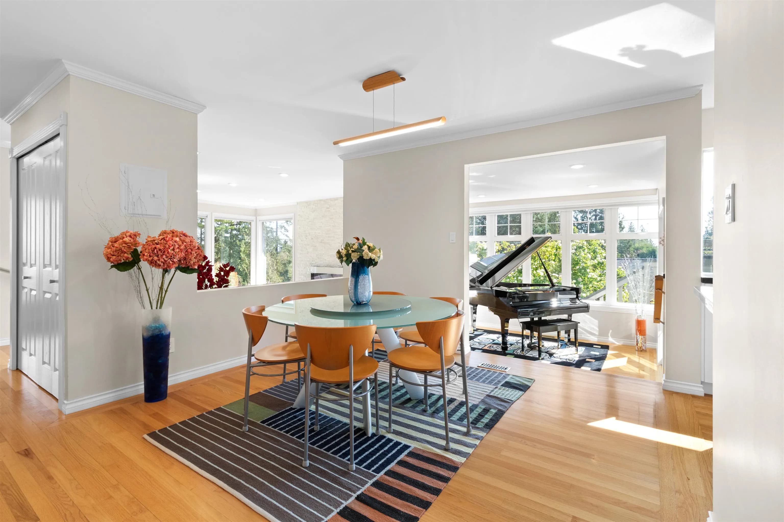 4635 Caulfeild Drive, West Vancouver, BC V7W 1E9 — image 8