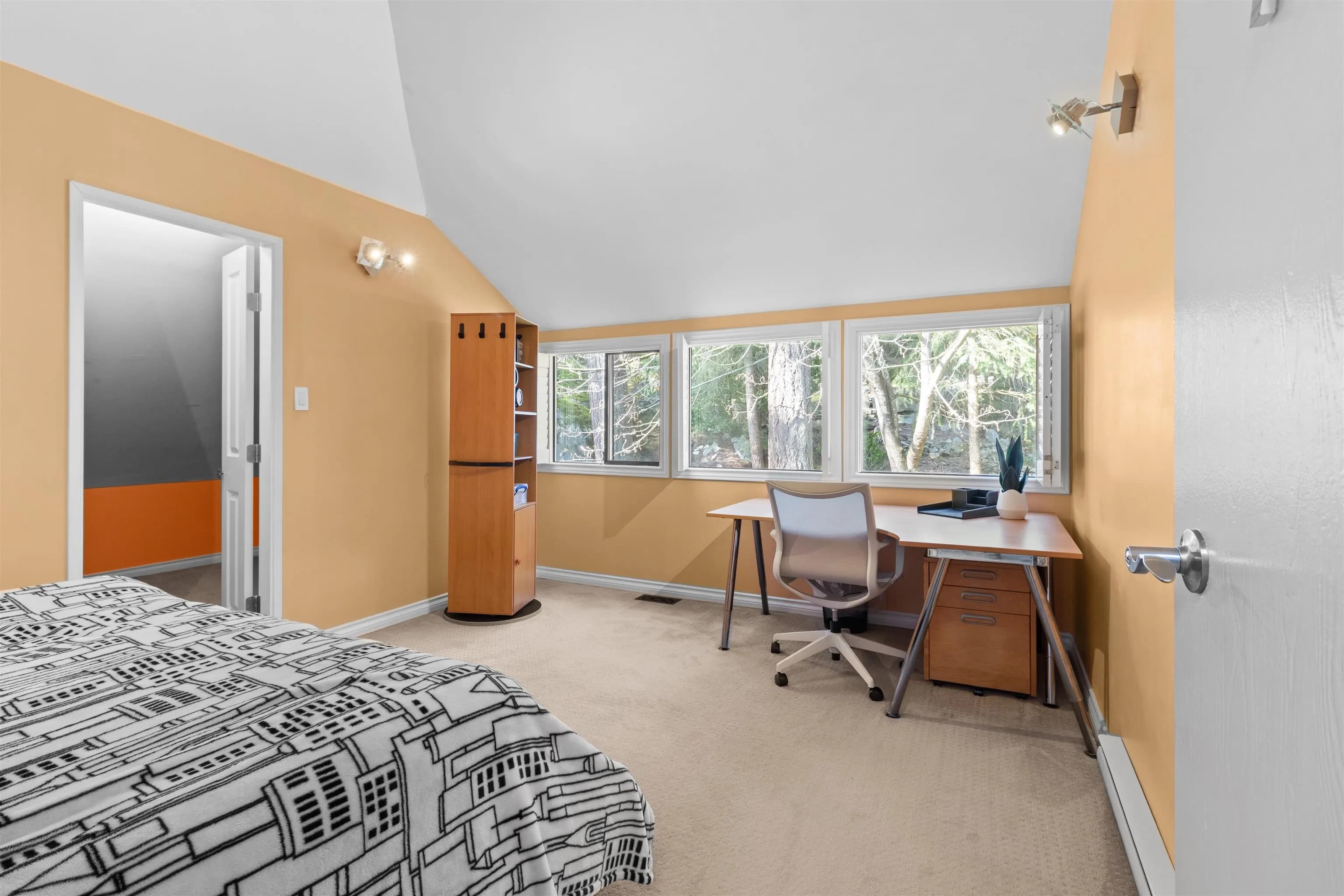 4635 Caulfeild Drive, West Vancouver, BC V7W 1E9 — image 22