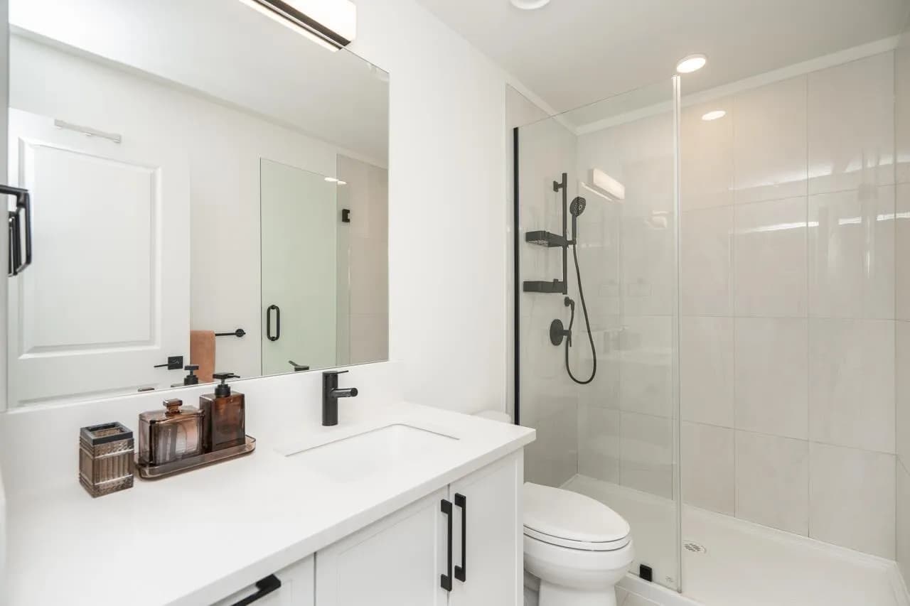 208 3528 146a Street, Surrey, BC V4P 0H4 — image 20