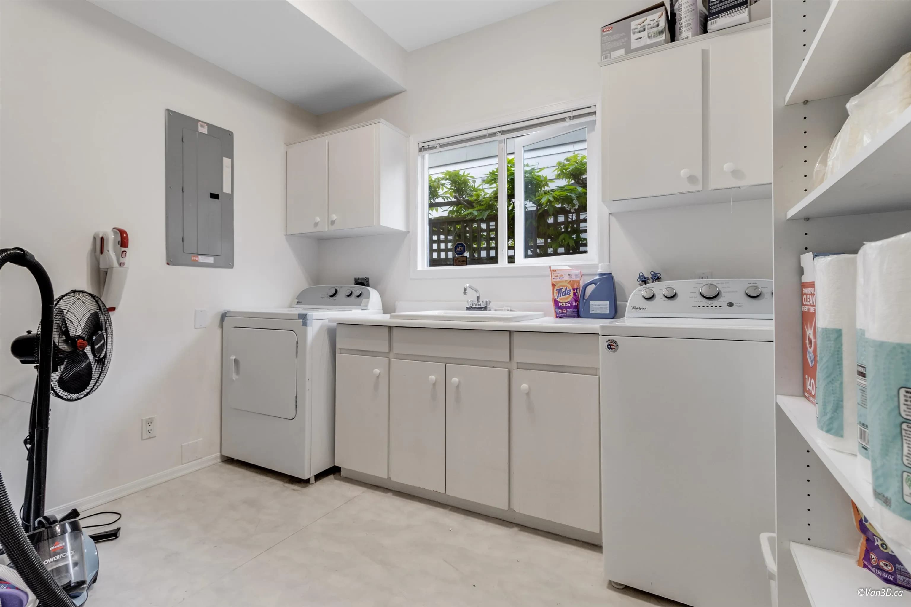 2272 Ottawa Avenue, West Vancouver, BC V7V 2S6 — image 29