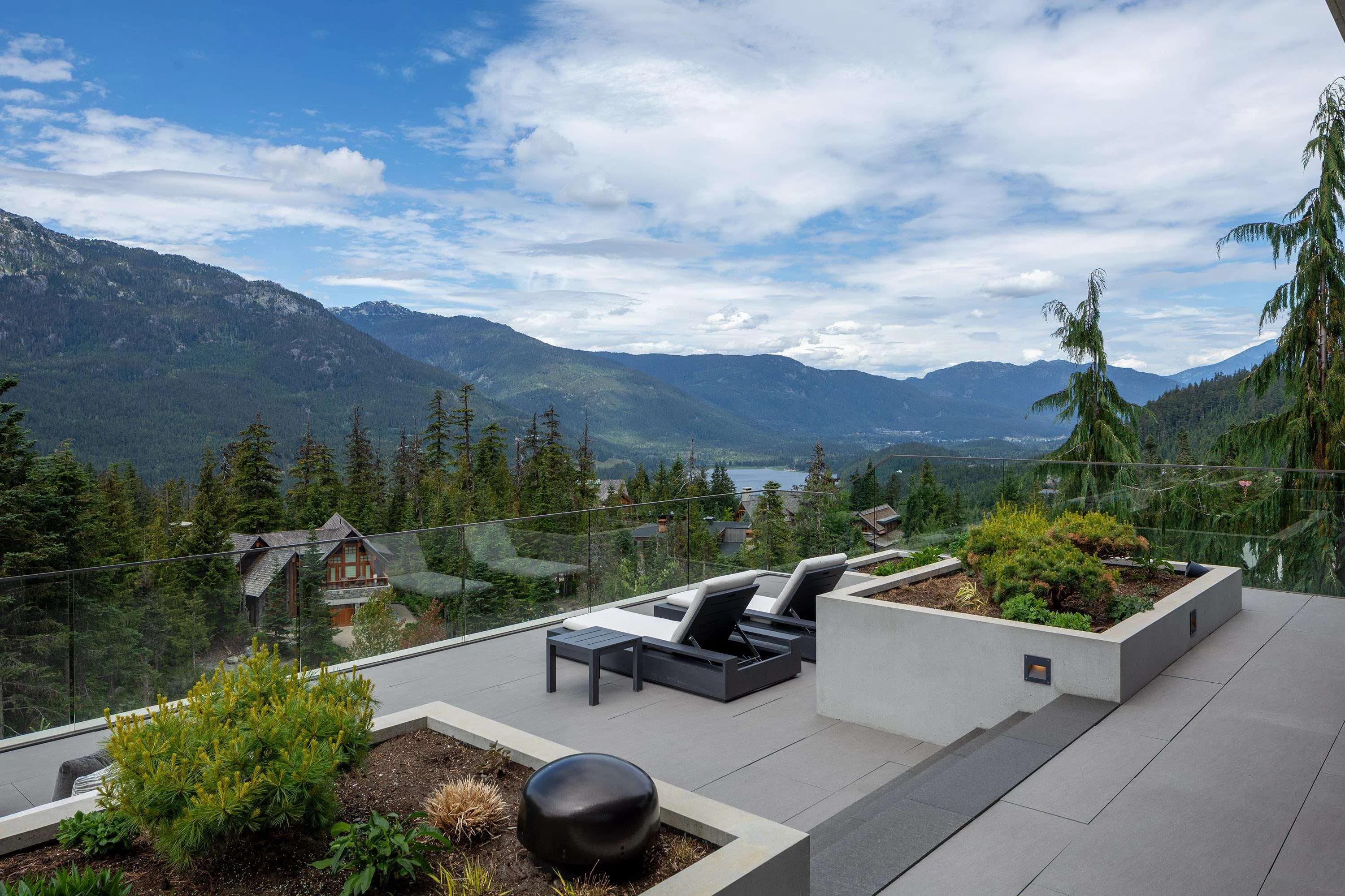 2982 High Point Drive, Whistler, BC V8E 0L6 — image 38