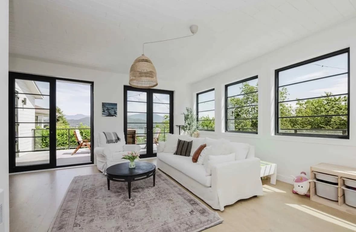 679 Corlett Road, Gibsons, BC V0N 1V9 — image 11