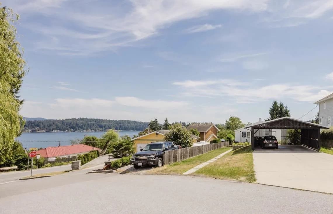 679 Corlett Road, Gibsons, BC V0N 1V9 — image 36