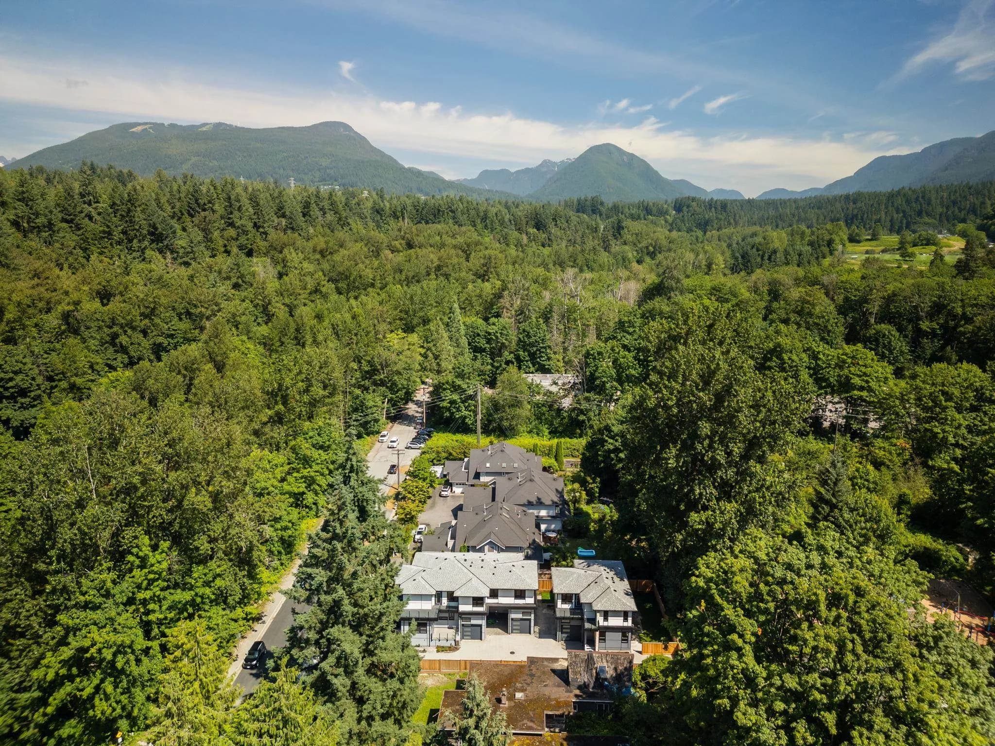 842 St. Denis Avenue, North Vancouver, BC V7J 2G4 — image 32