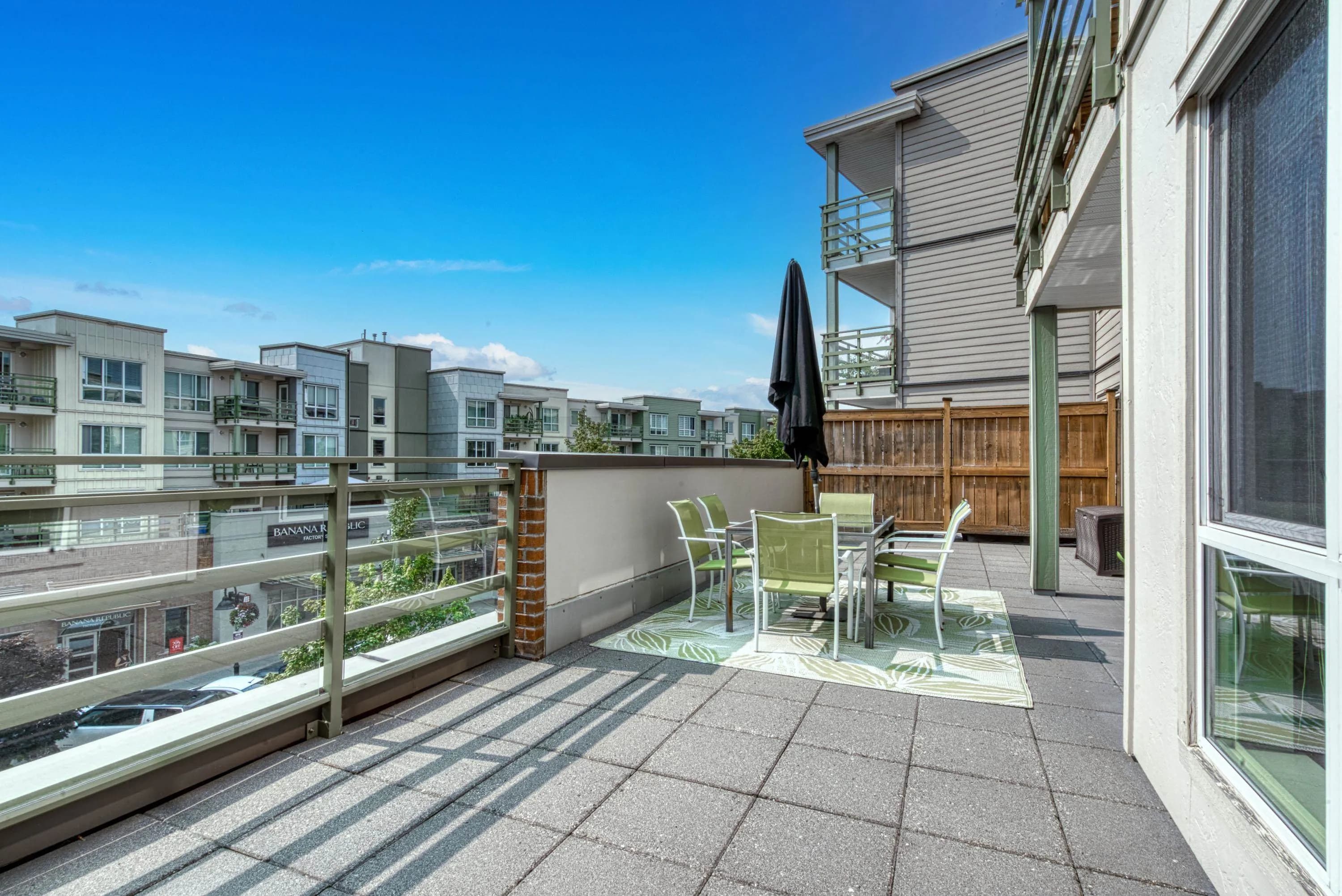 221 15745 Croydon Drive, Surrey, BC V3Z 2L5 — image 2