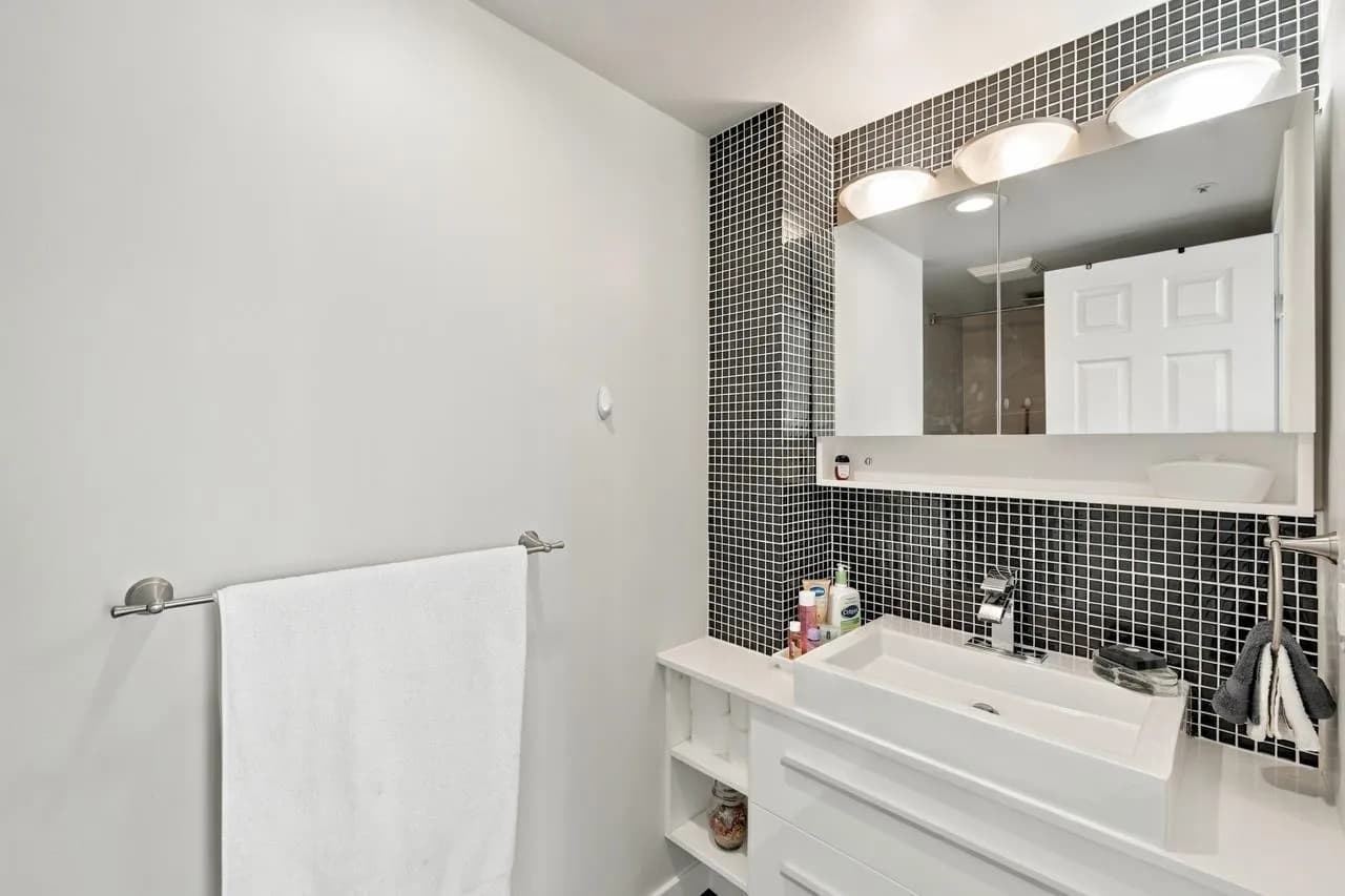 804 950 Cambie Street, Vancouver, BC V6B 5X5 — image 22