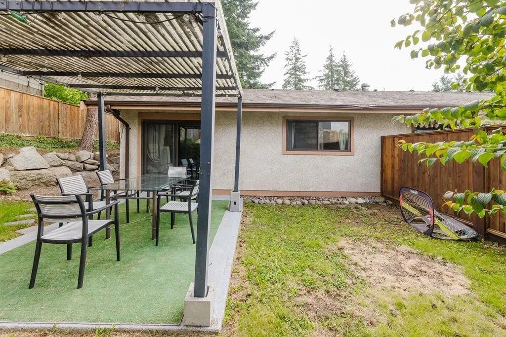 841 North Road, Gibsons, BC V0N 1V9 — image 20