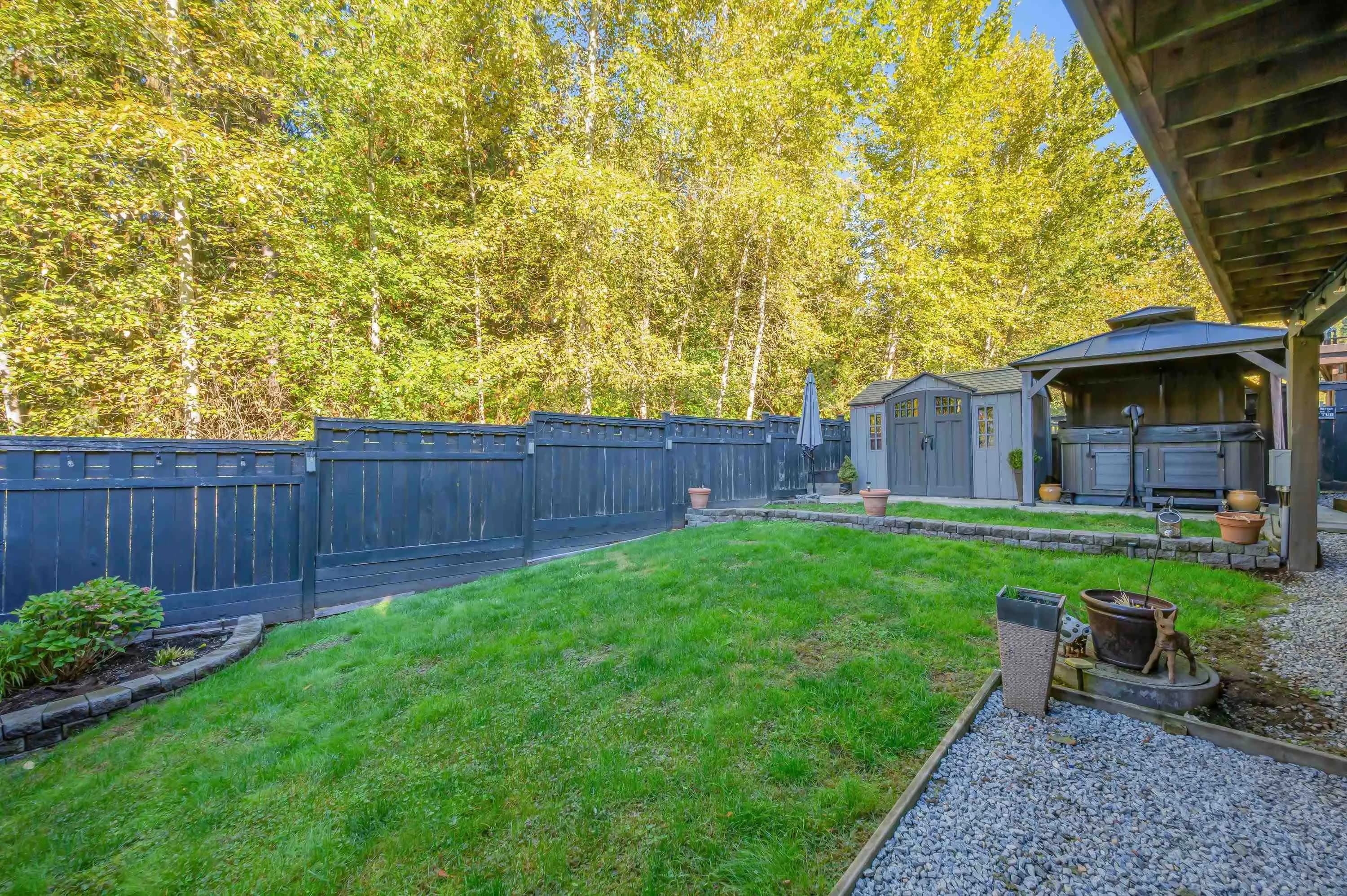 11065 Buckerfield Drive, Maple Ridge, BC V2W 1Z8 — image 33
