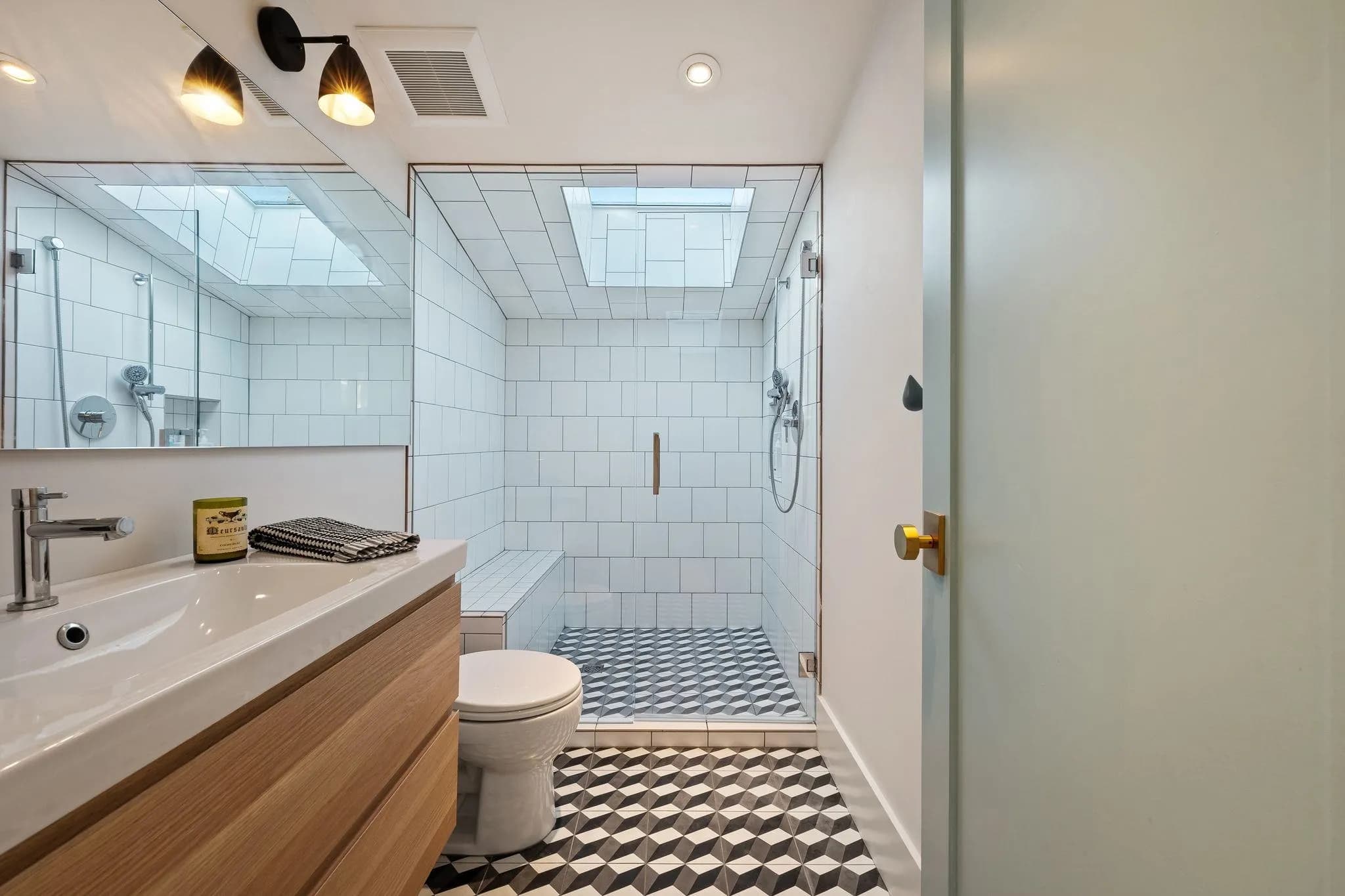 3589 Prince Albert Street, Vancouver, BC V5V 4H8 — image 25