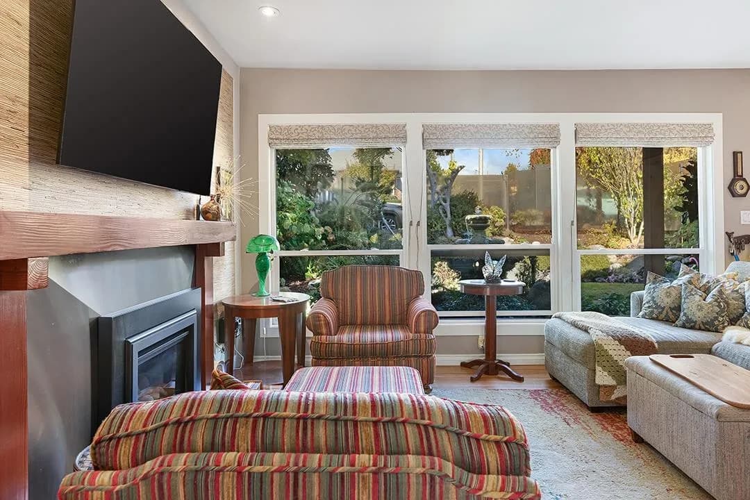 535 E Keith Road, North Vancouver, BC V7L 1W3 — image 3