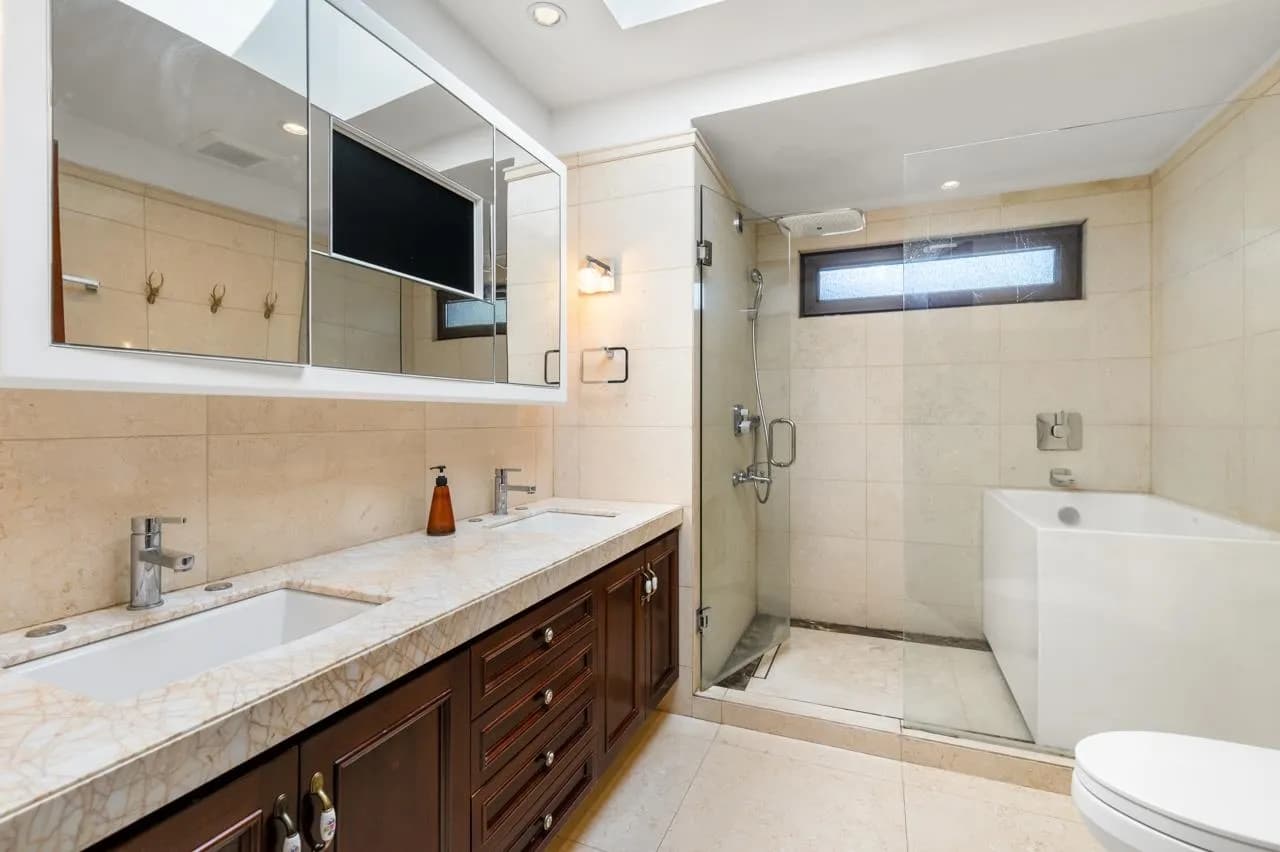 6678 Angus Drive, Vancouver, BC V6P 5H9 — image 25