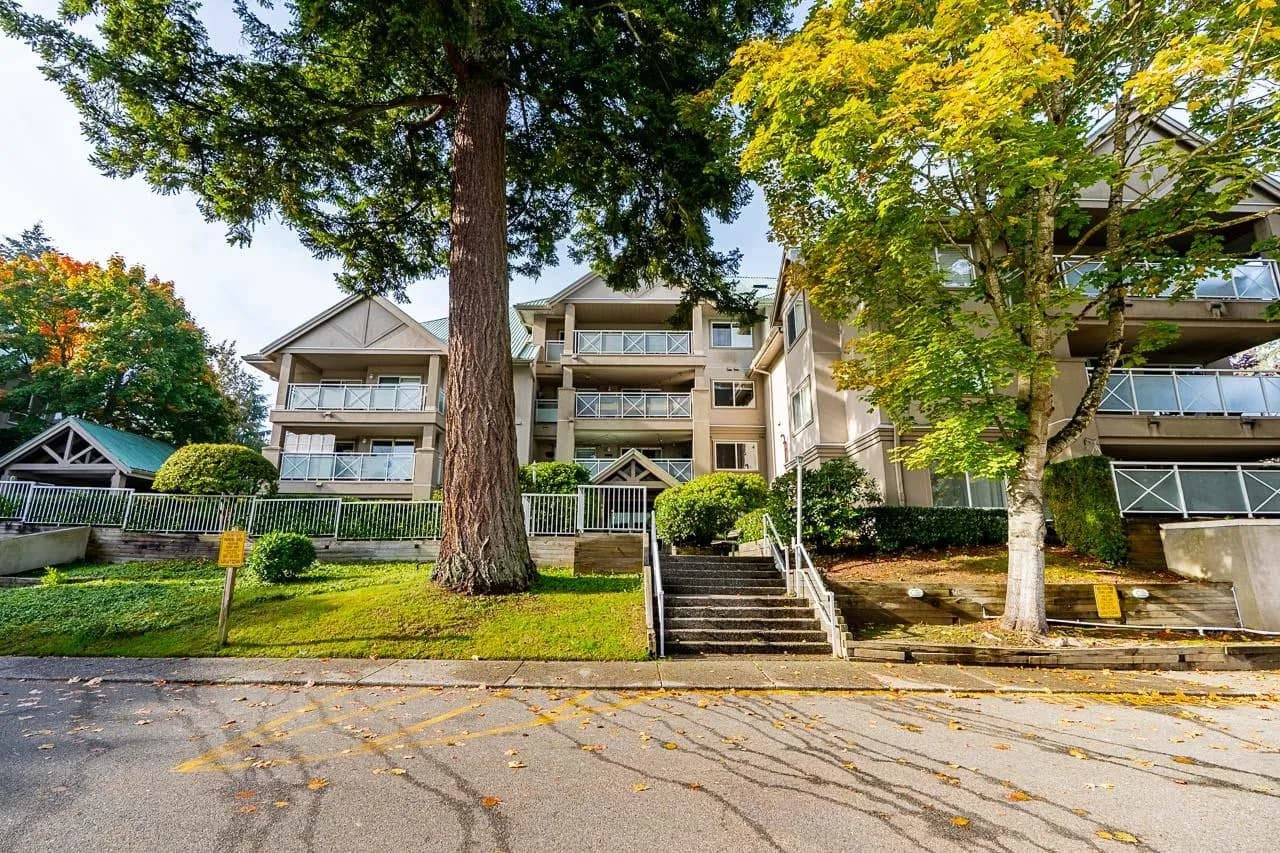 202 15130 29a Avenue, Surrey, BC V4P 3B1 — image 1