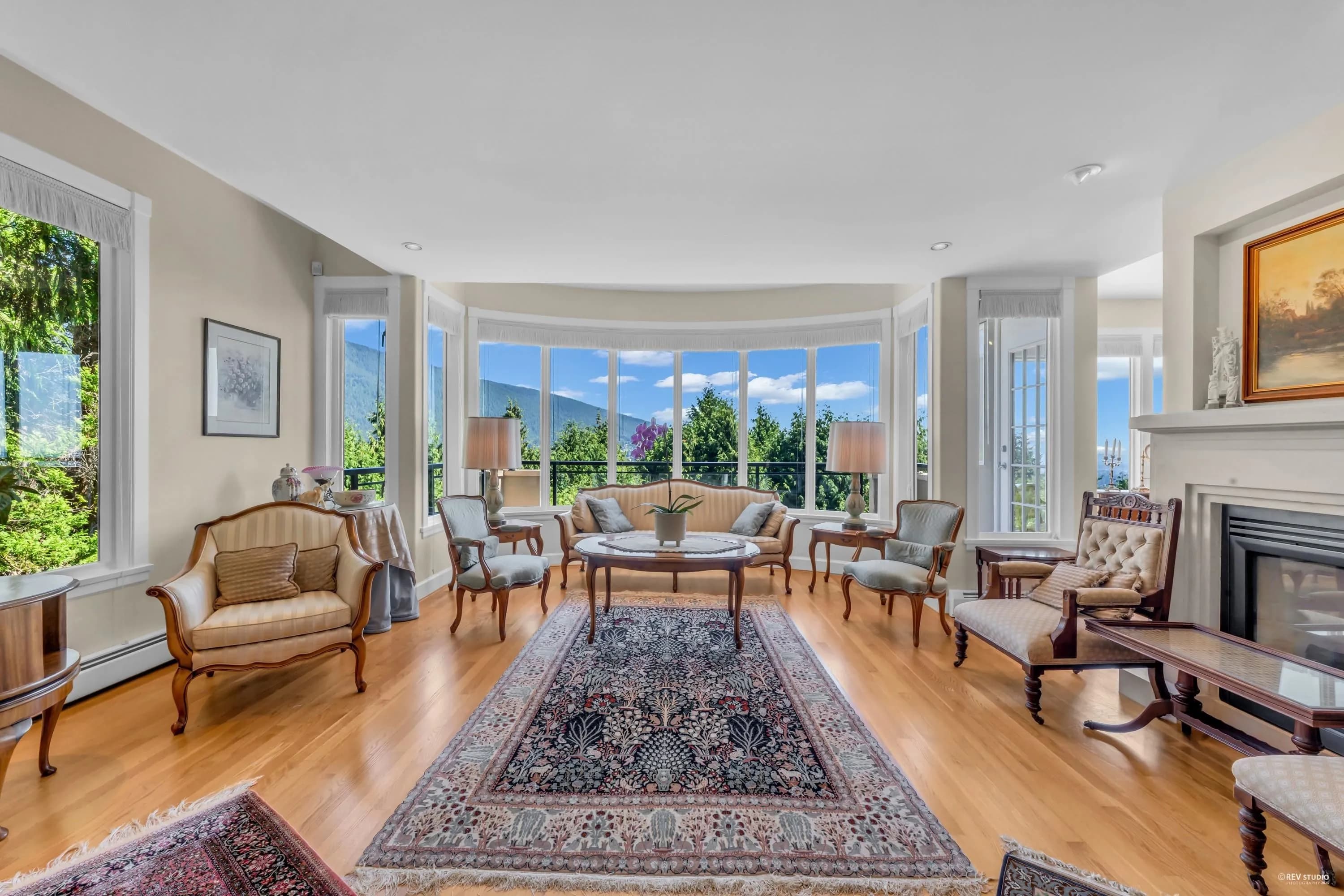 574 St. Andrews Place, West Vancouver, BC V7S 1V8 — image 6