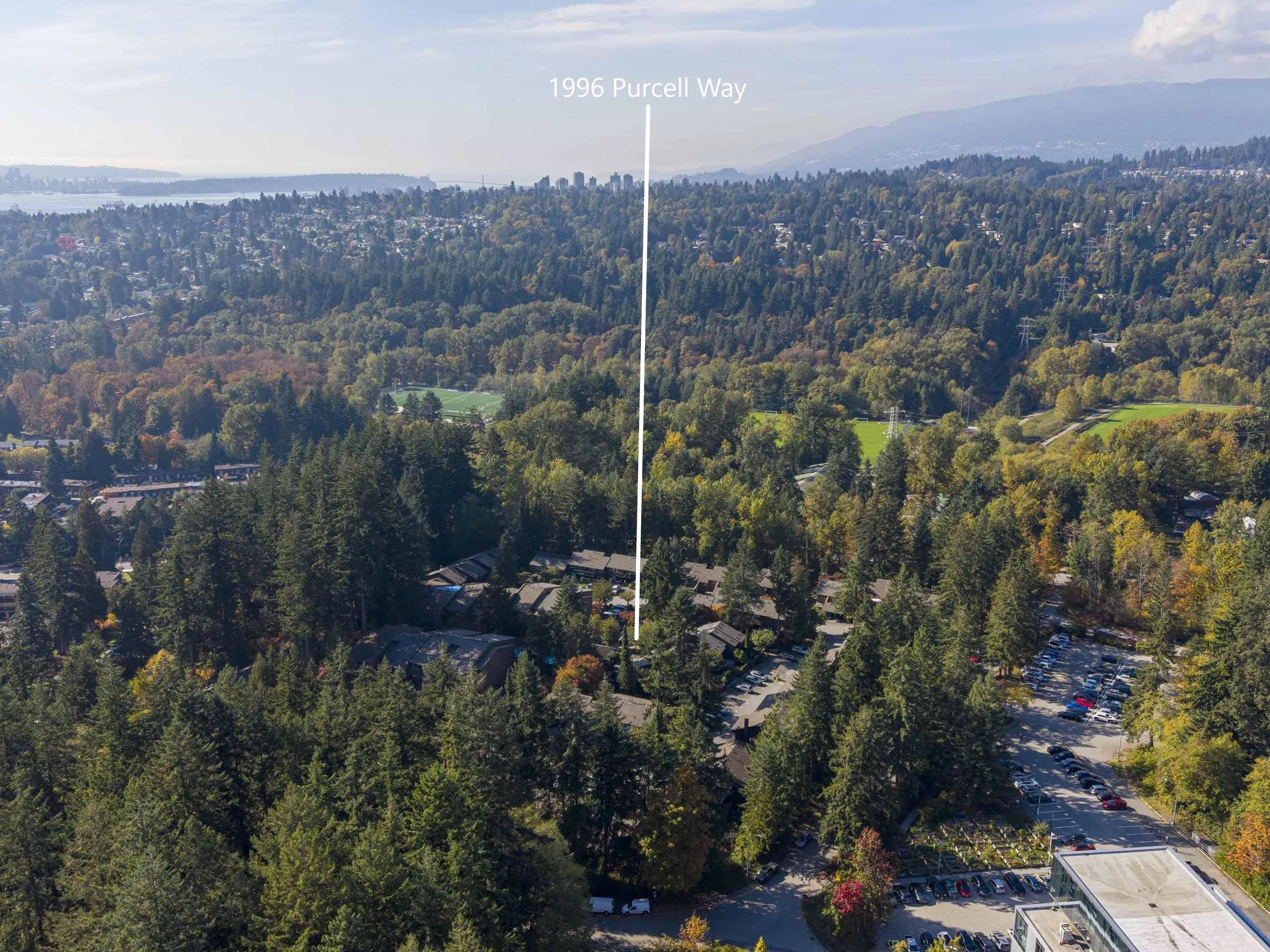 1996 Purcell Way, North Vancouver, BC V7J 3K3 — image 39