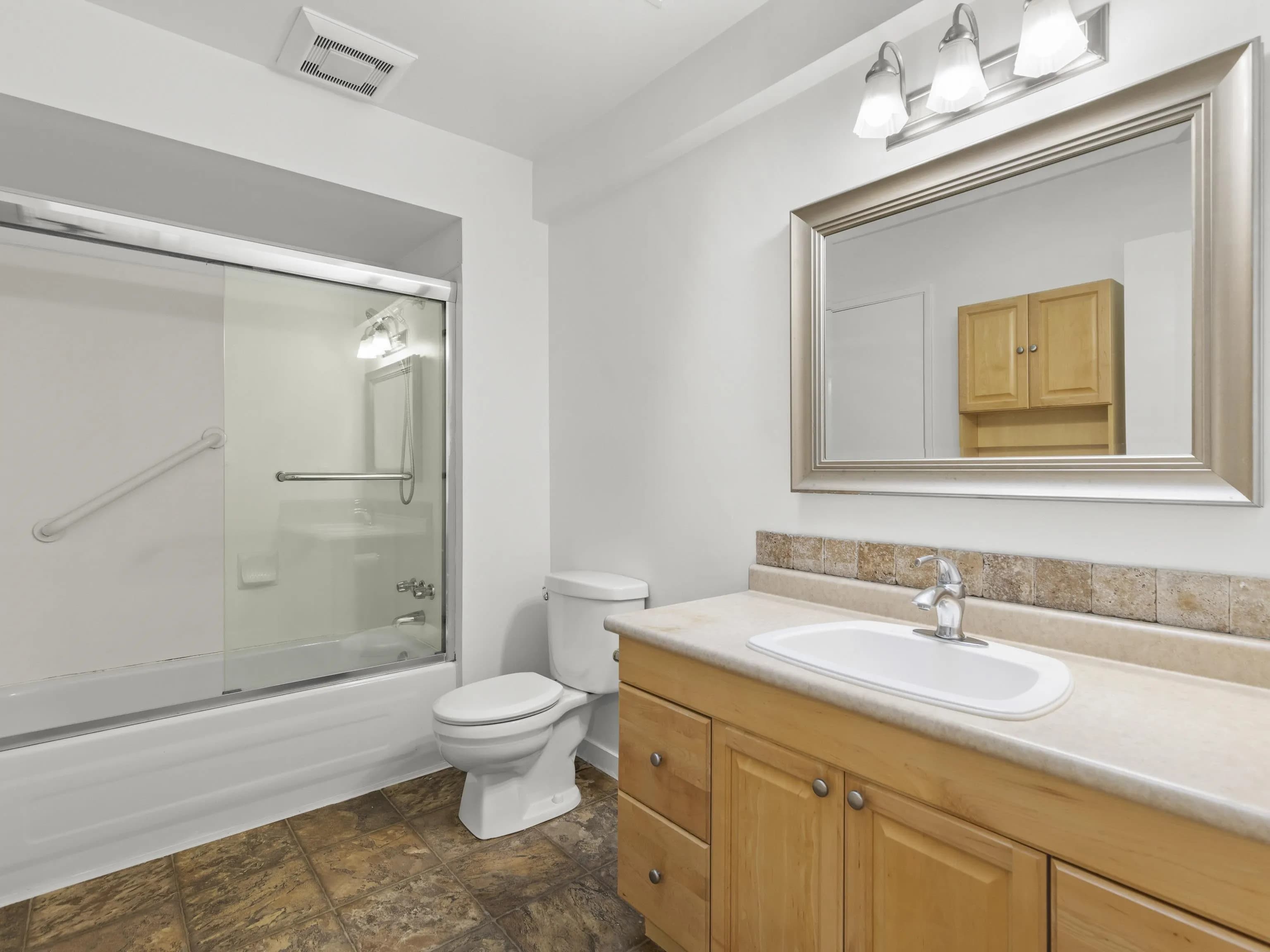 1996 Purcell Way, North Vancouver, BC V7J 3K3 — image 23