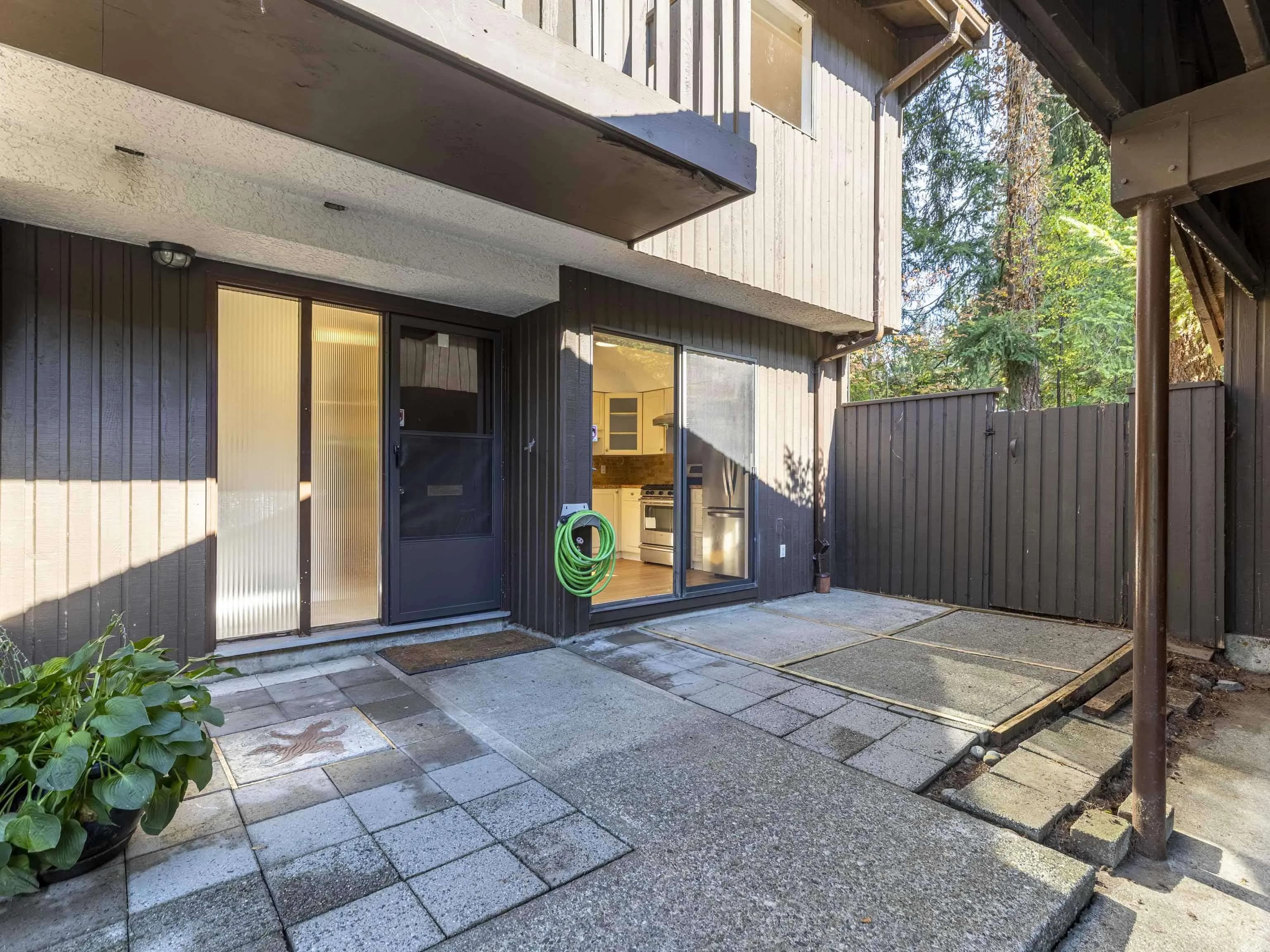 1996 Purcell Way, North Vancouver, BC V7J 3K3 — image 4