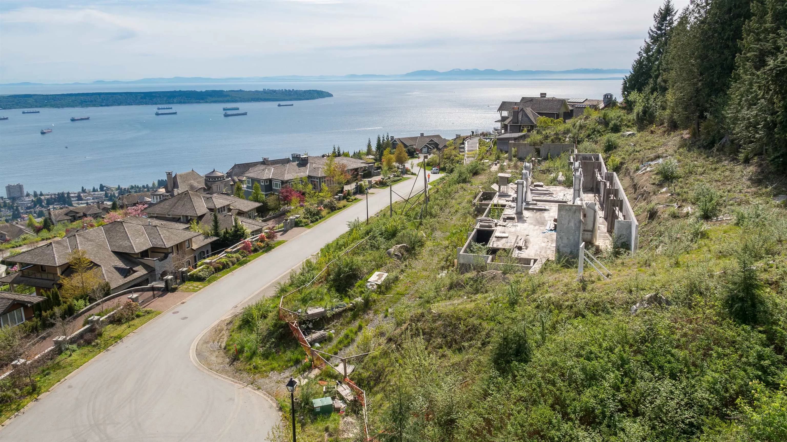 2345 Kadlec Court, West Vancouver, BC V7S 3K3 — image 30
