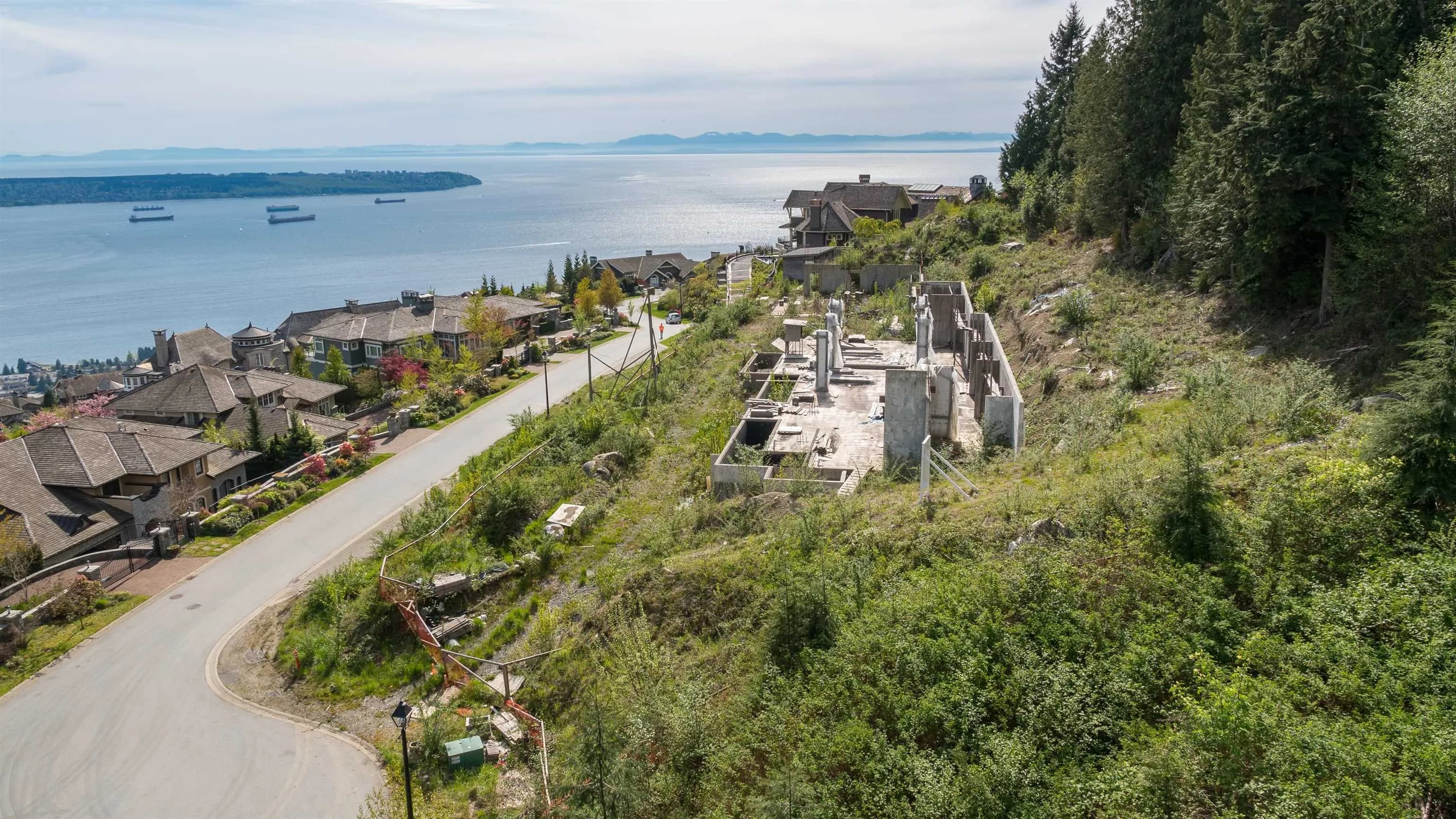 2345 Kadlec Court, West Vancouver, BC V7S 3K3 — image 31