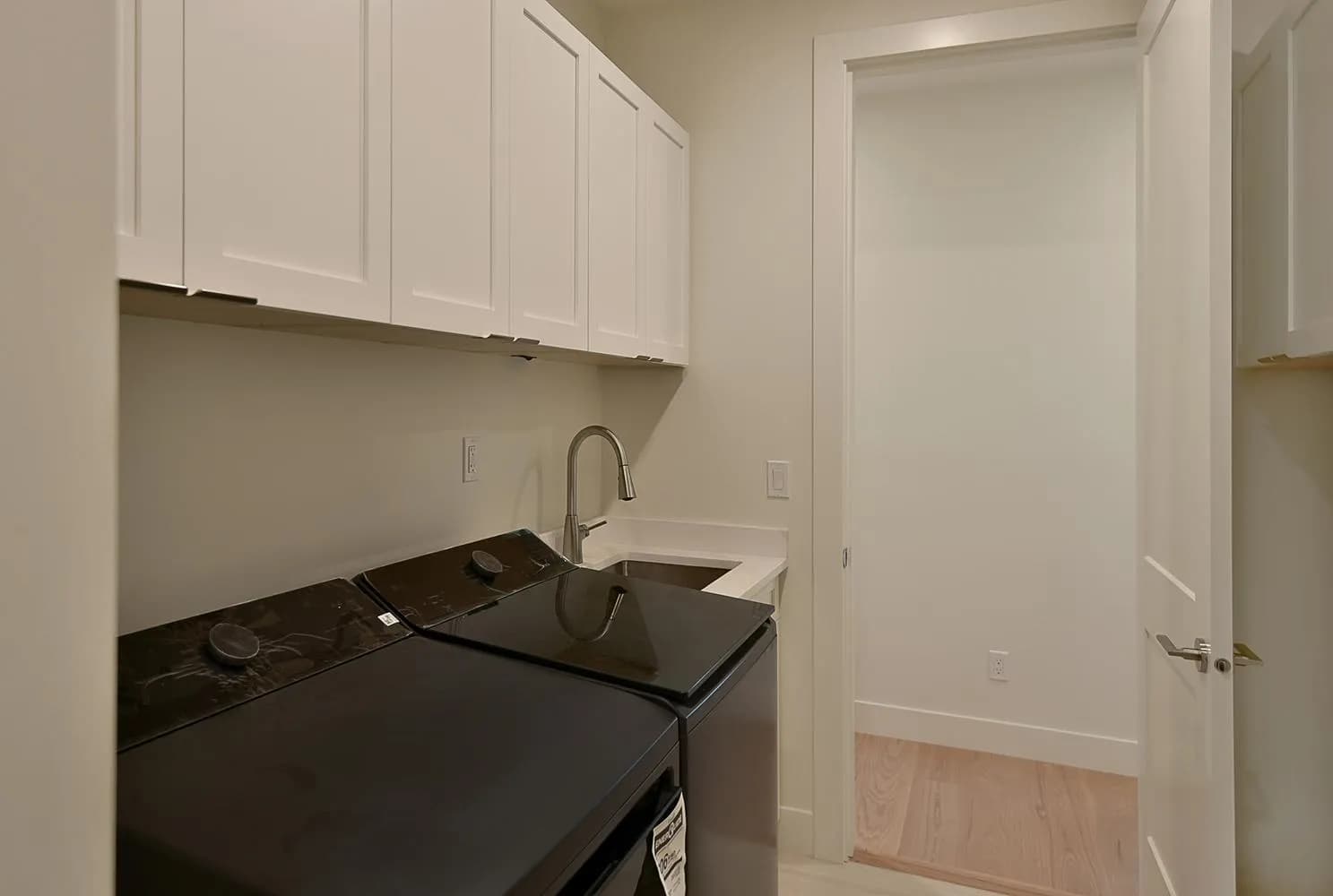 5112 Chapman Road, Sechelt, BC V7Z 0G4 — image 21