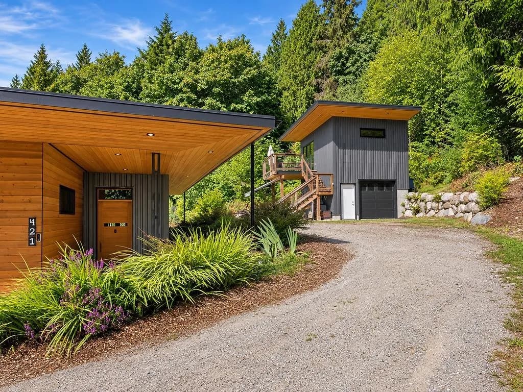 421 Laurel Street, Gibsons, BC V0N 1V5 — image 3
