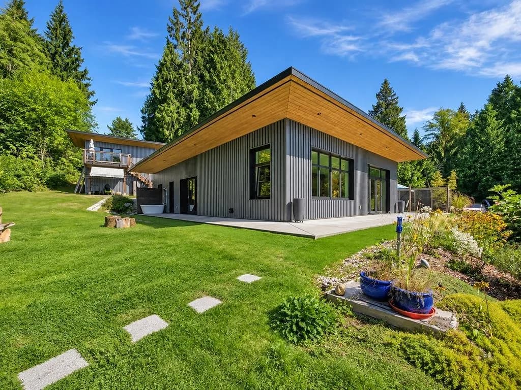 421 Laurel Street, Gibsons, BC V0N 1V5 — image 36