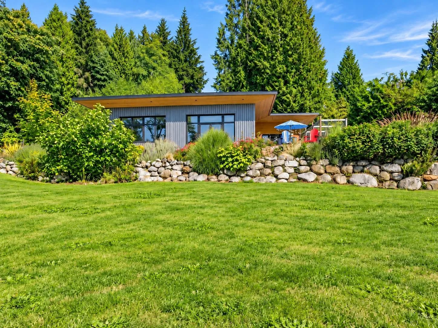 421 Laurel Street, Gibsons, BC V0N 1V5 — image 2