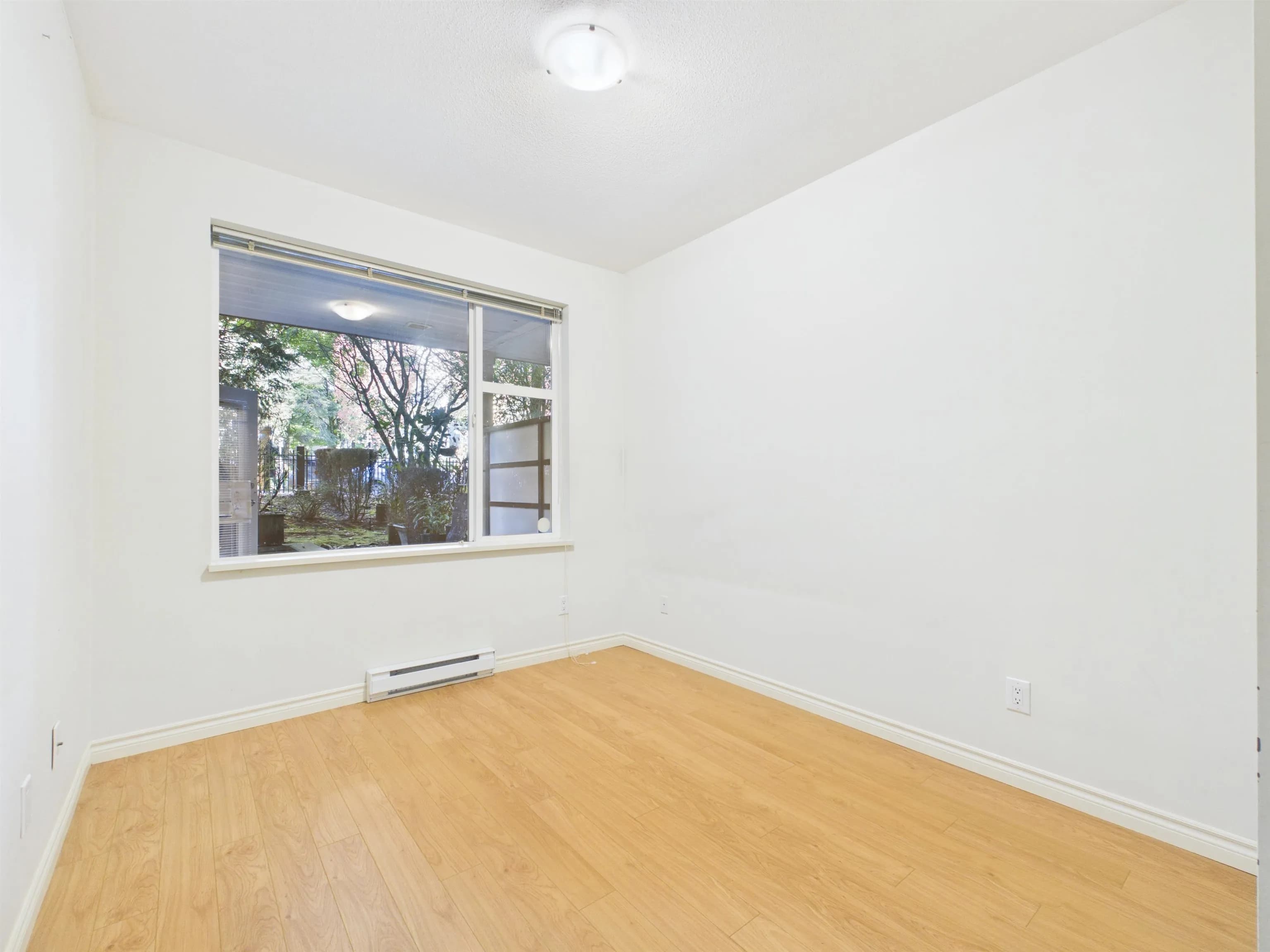 106 6888 Southpoint Drive, Burnaby, BC V3N 5E3 — image 5