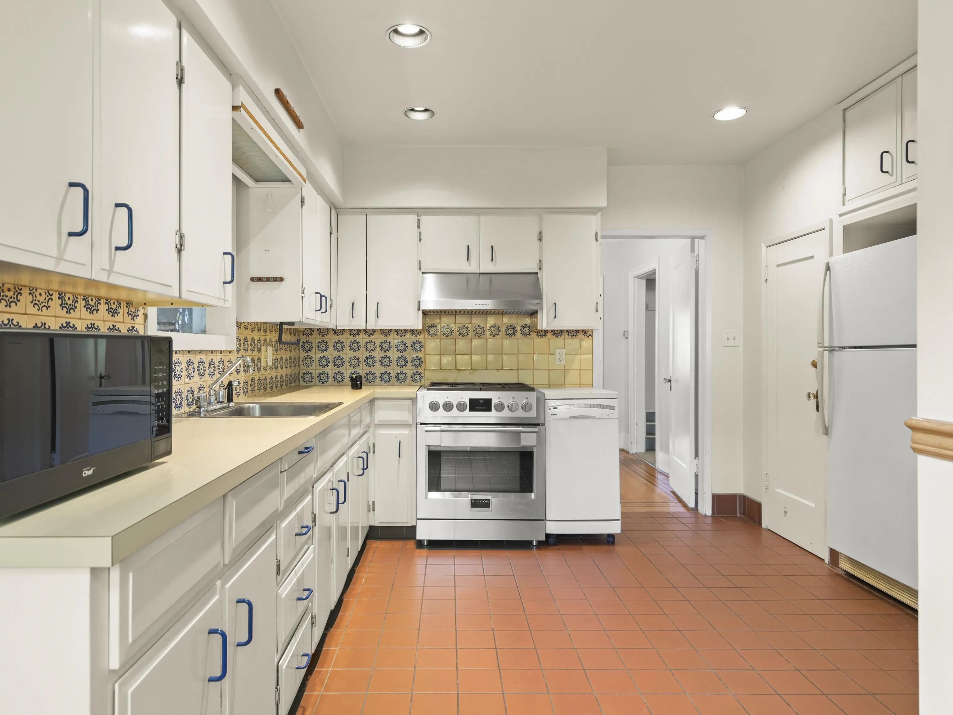 3989 W 19th Avenue, Vancouver, BC V6S 1C9 — image 10