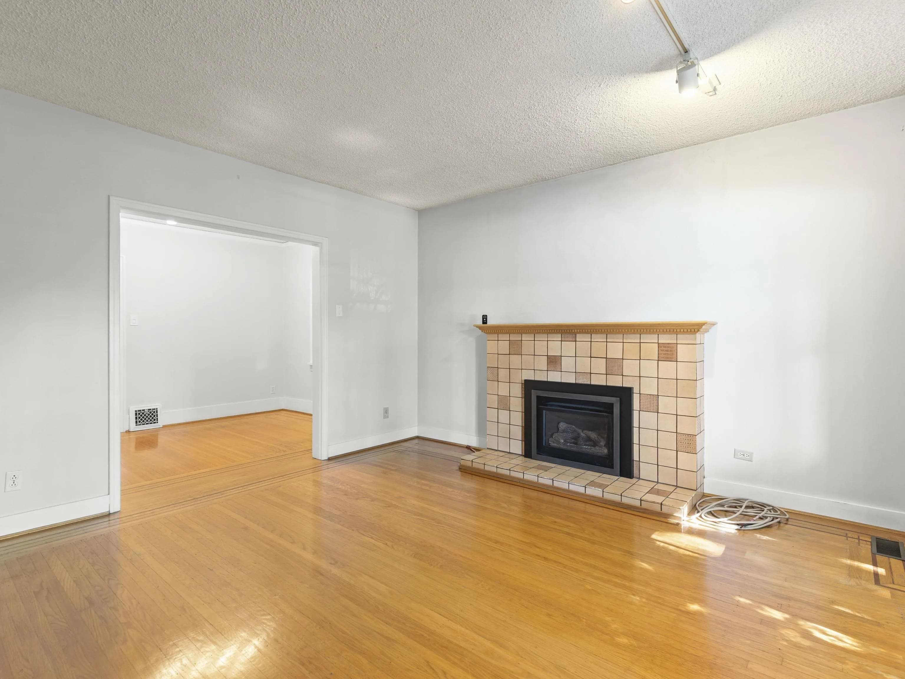 3989 W 19th Avenue, Vancouver, BC V6S 1C9 — image 5