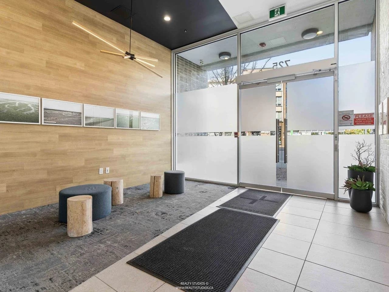 313 725 Marine Drive, North Vancouver, BC V7M 0G2 — image 32