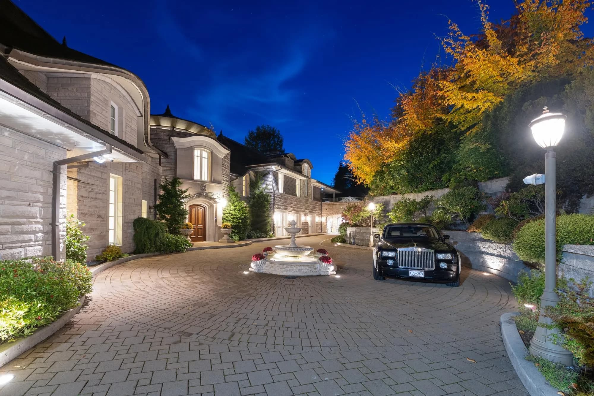 2743 Willoughby Road, West Vancouver, BC V7S 3K3 — image 8