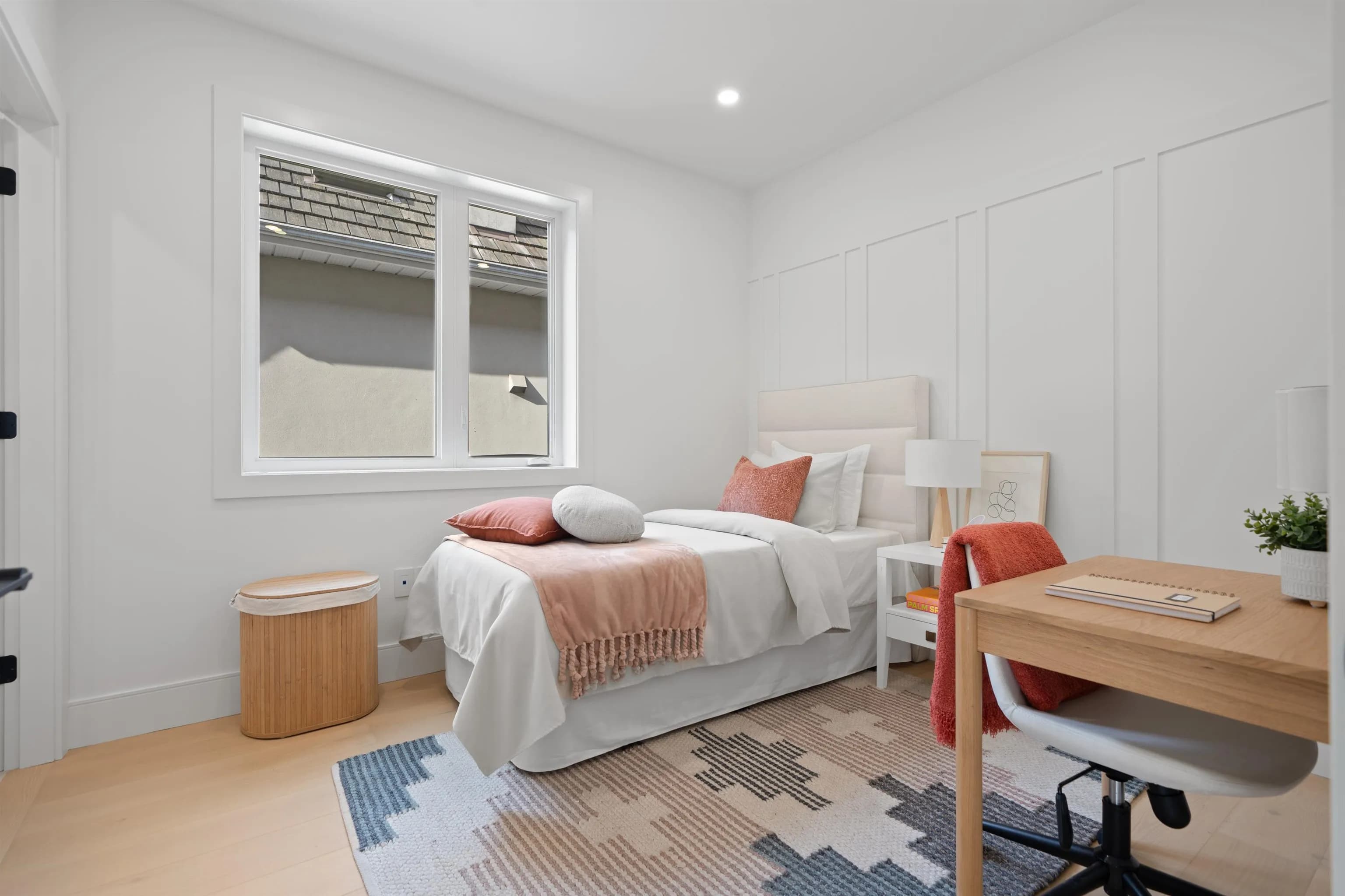 1 3657 W 11th Avenue, Vancouver, BC V6R 2K4 — image 15