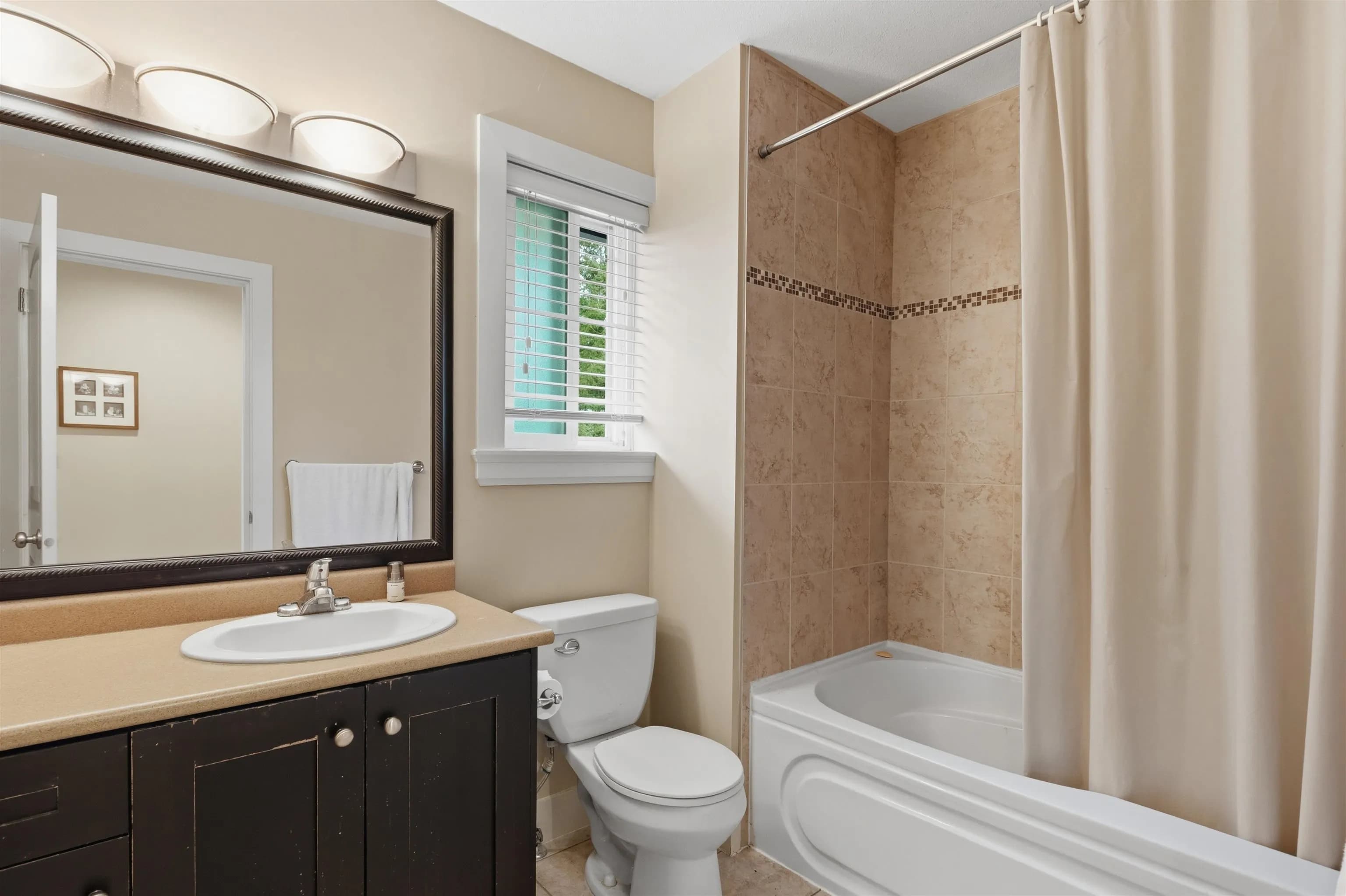 24230 104 Avenue, Maple Ridge, BC V2W 0E4 — image 18