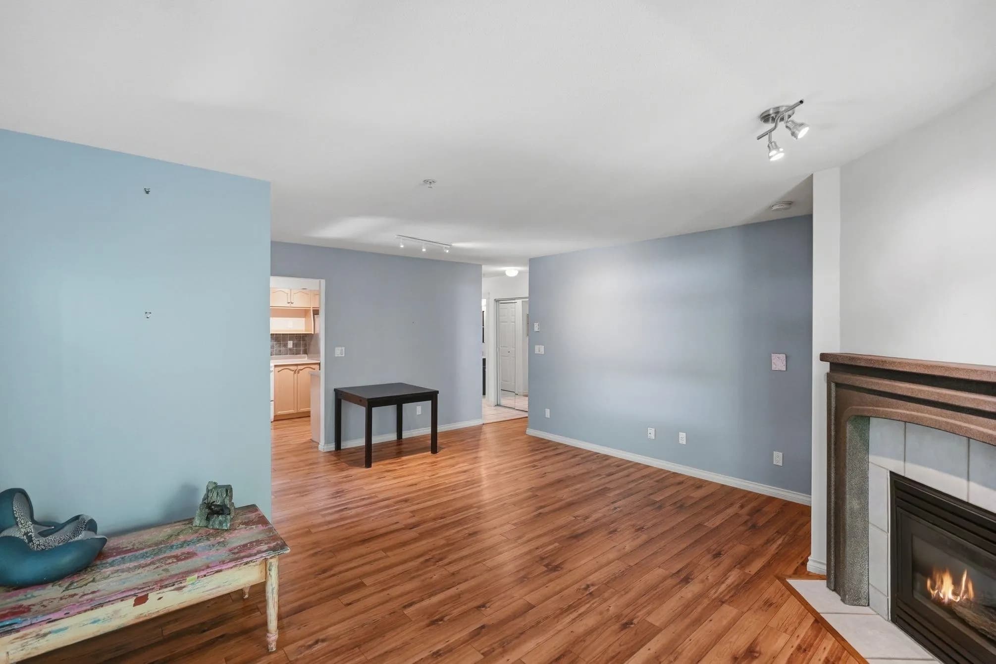 409a 301 Maude Road, Port Moody, BC V3H 5B1 — image 8
