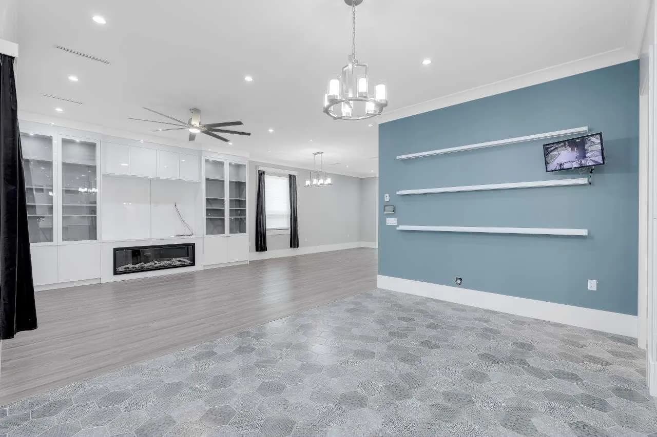 13161 111 Avenue, Surrey, BC V3T 2S3 — image 7