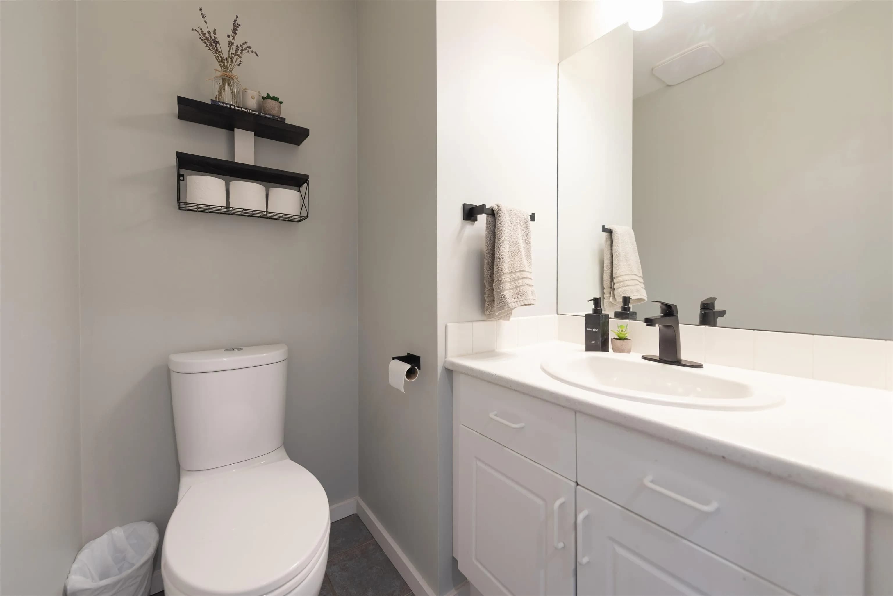 111 5711 Ebbtide Street, Sechelt, BC V7Z 0J5 — image 11
