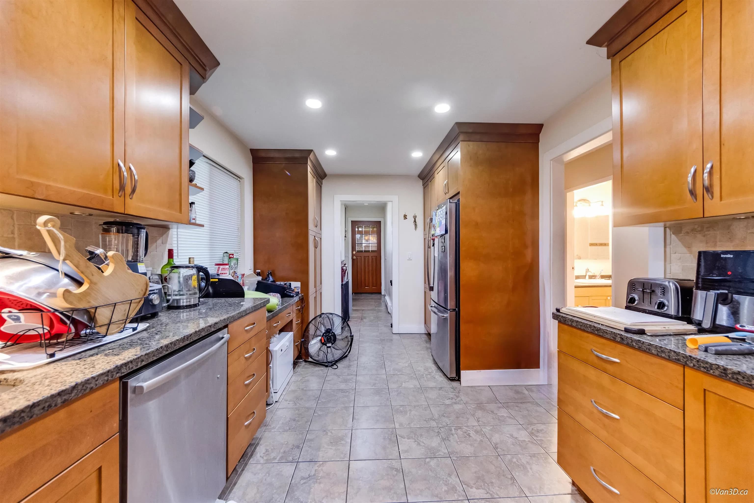 1542 Bond Street, North Vancouver, BC V7J 1E7 — image 9