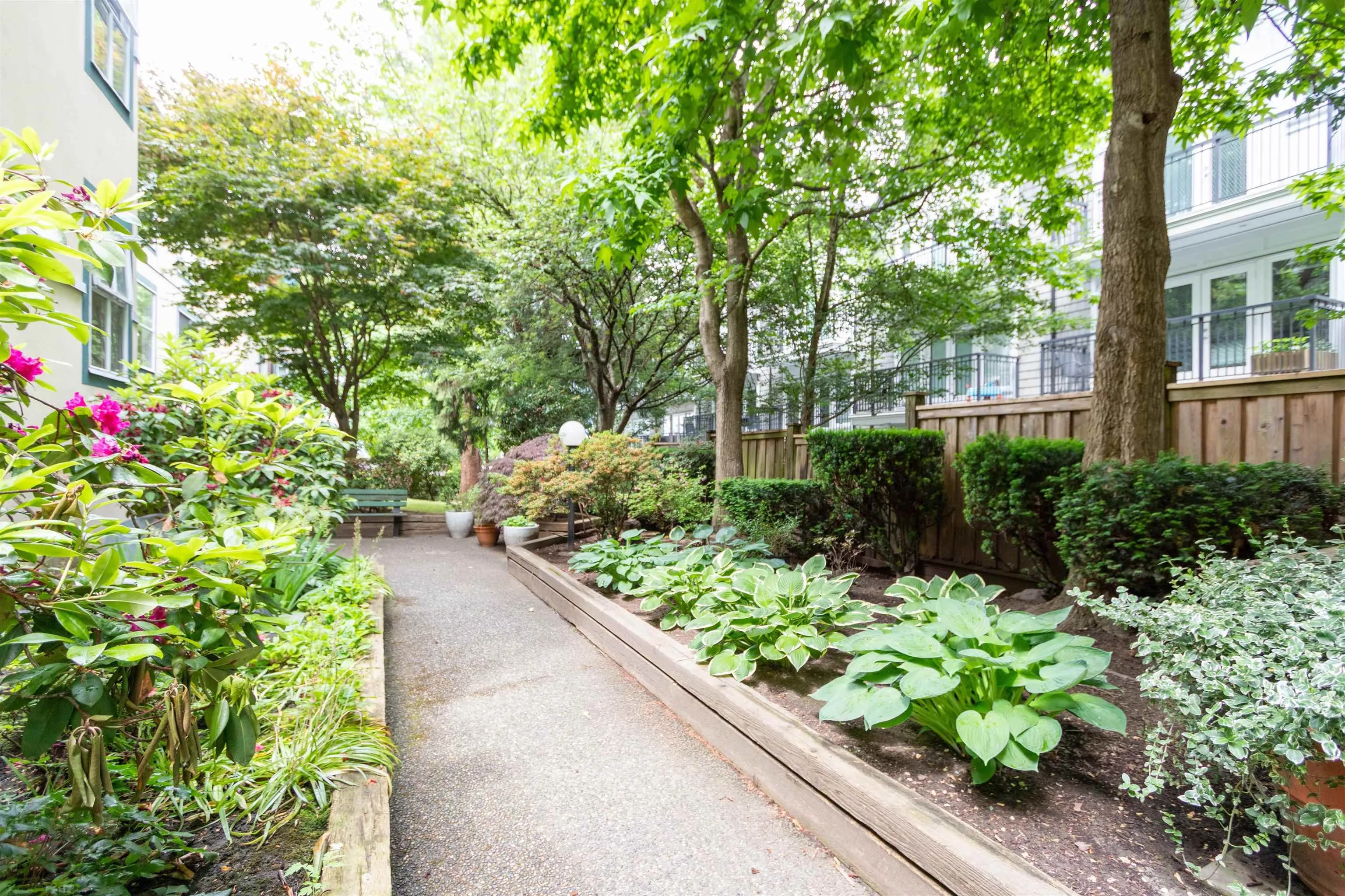 204 5656 Halley Avenue, Burnaby, BC V5H 2P8 — image 30