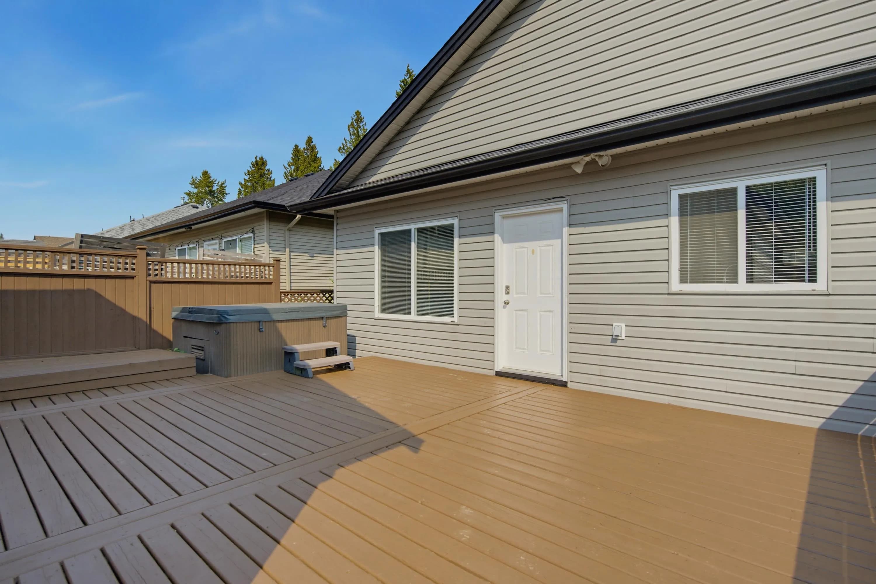 11335 Creekside Street, Maple Ridge, BC V2W 0C7 — image 36