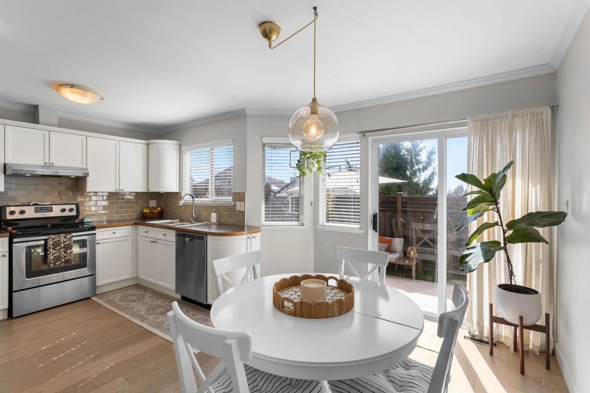 7 245 E 5th Street, North Vancouver, BC V7L 1L8 — image 8