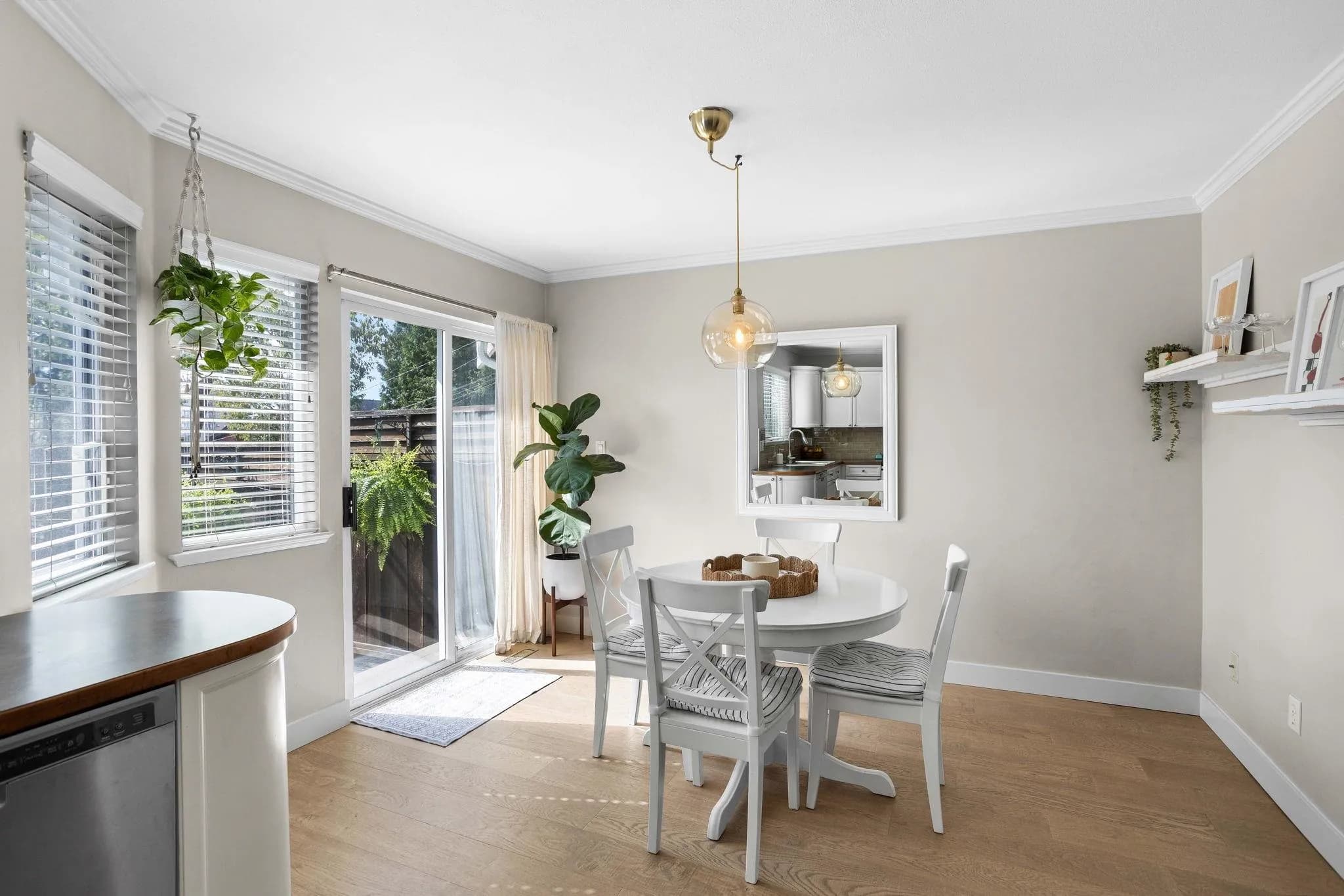 7 245 E 5th Street, North Vancouver, BC V7L 1L8 — image 12