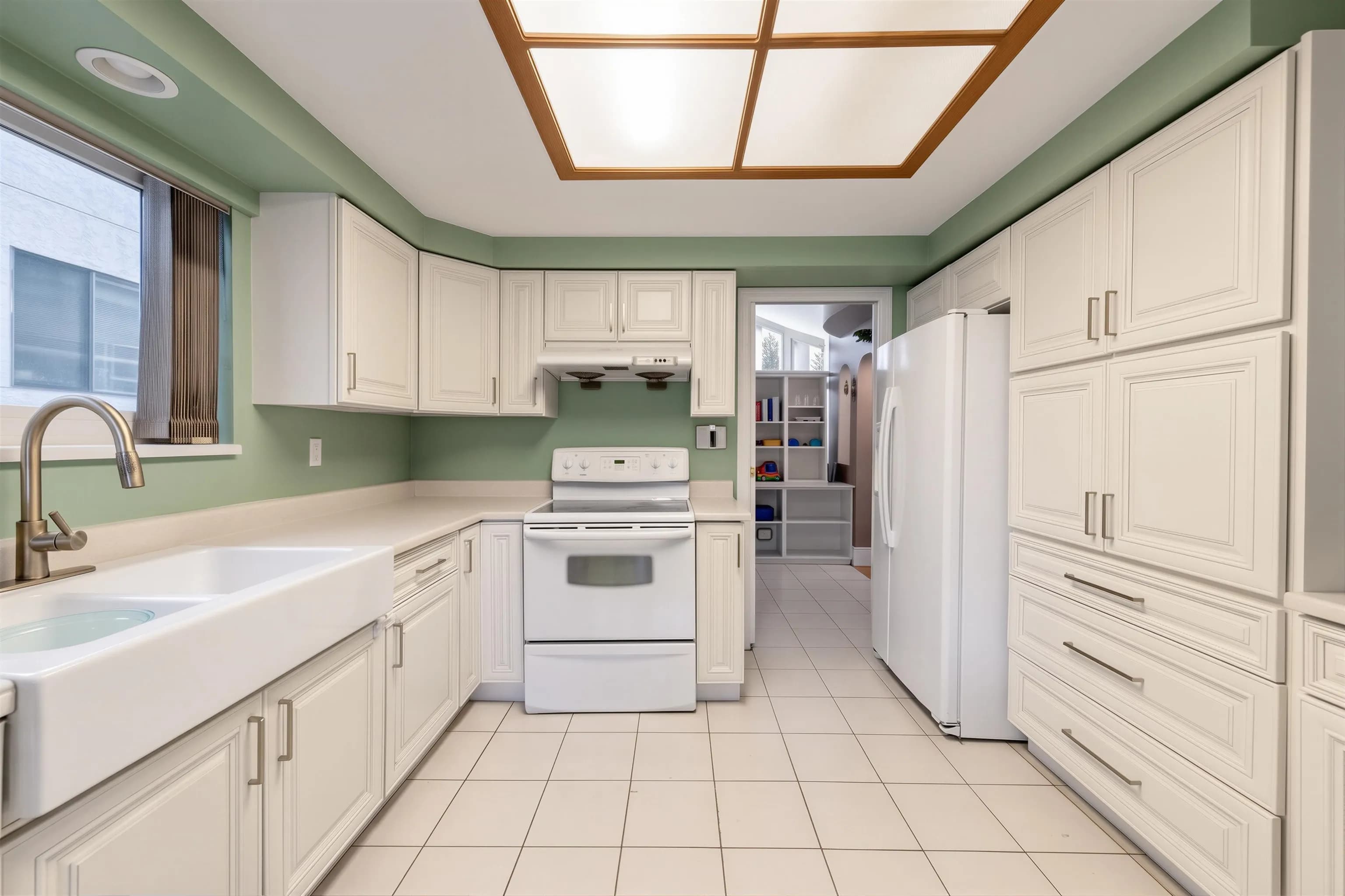 2553 E 22nd Avenue, Vancouver, BC V5M 2X4 — image 10