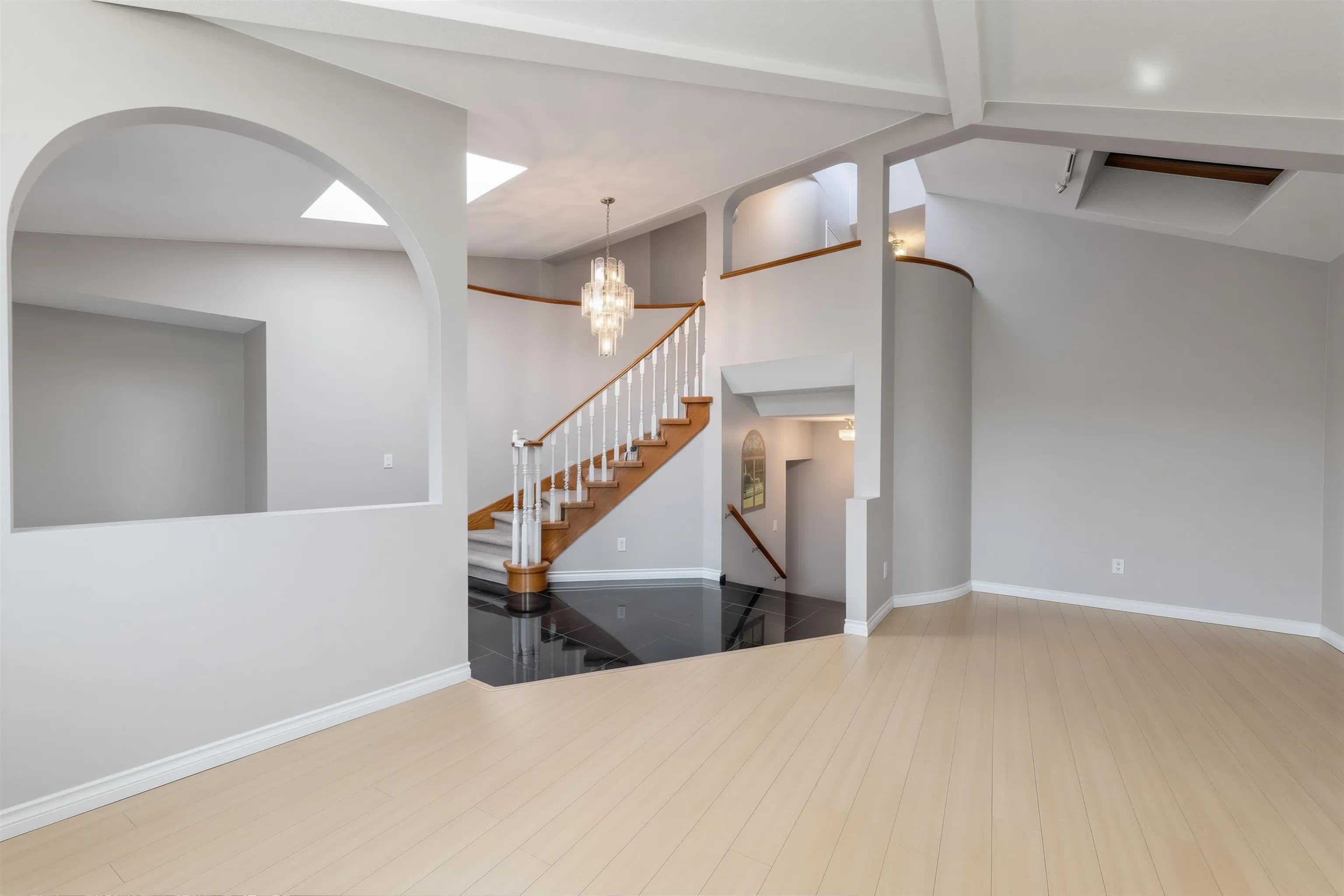 2553 E 22nd Avenue, Vancouver, BC V5M 2X4 — image 5