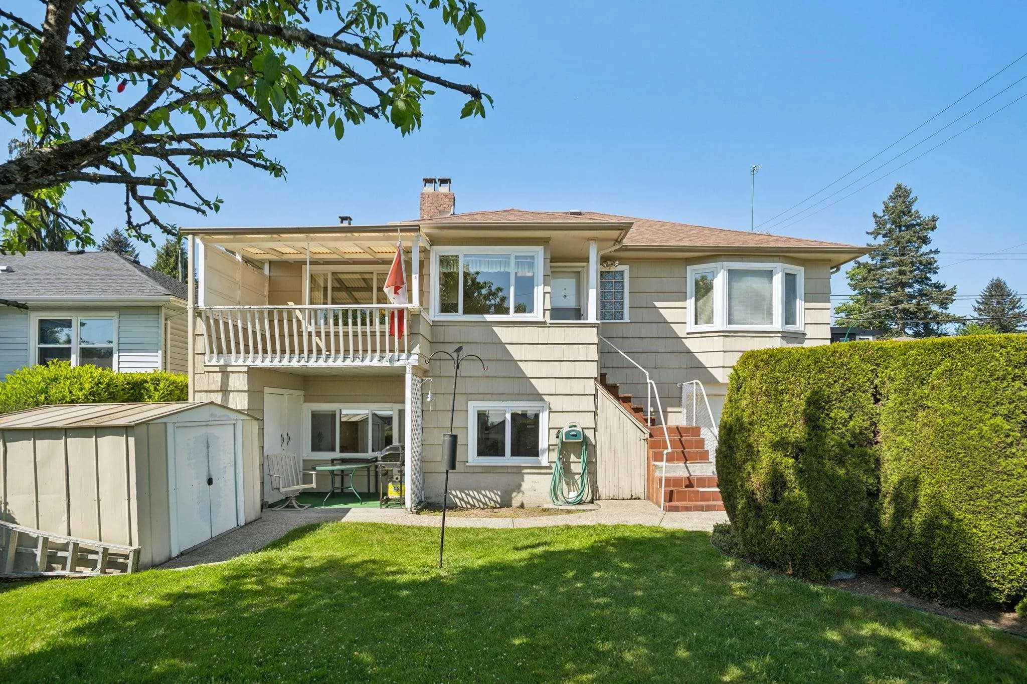657 E Keith Road, North Vancouver, BC V7L 1W4 — image 1