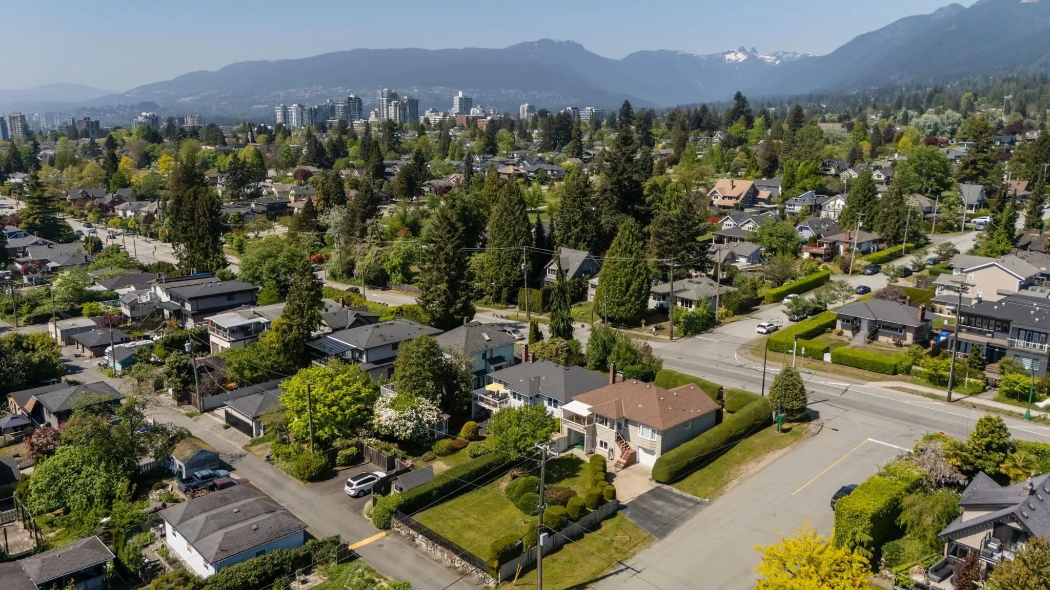 657 E Keith Road, North Vancouver, BC V7L 1W4 — image 32